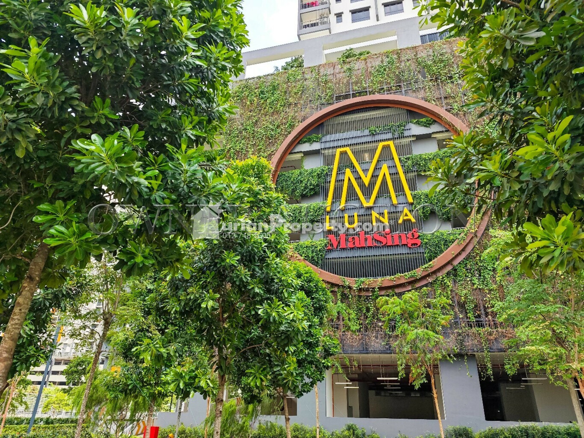 Serviced Residence For Auction at M Luna