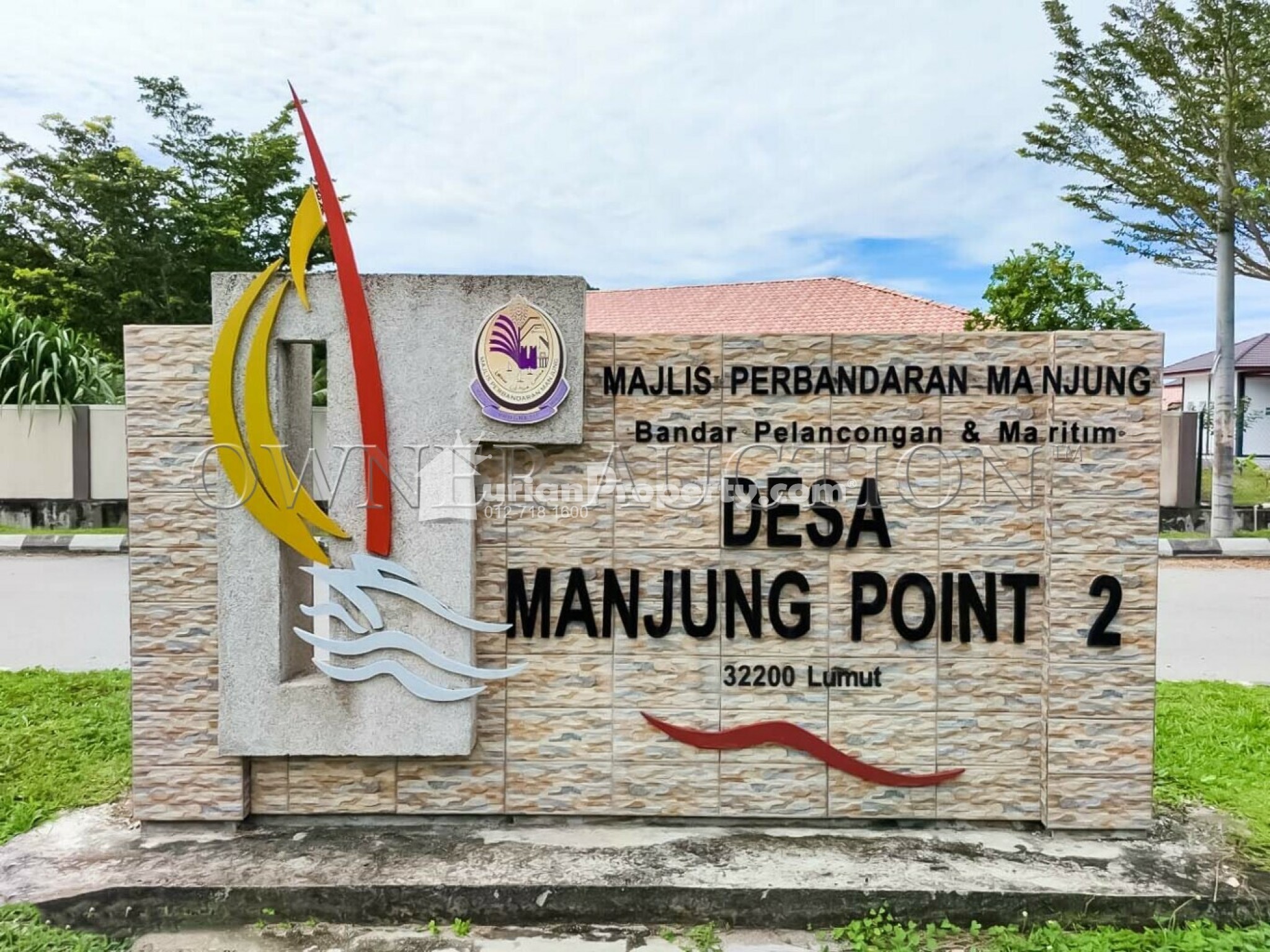 Semi D For Auction at Desa Manjung Point