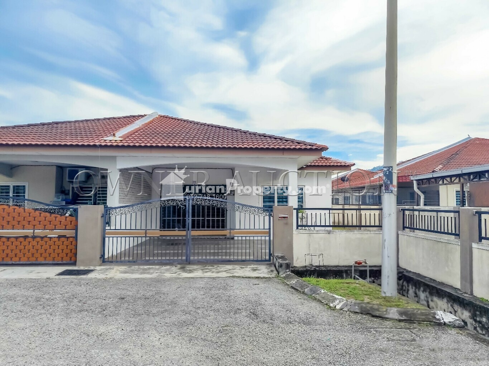 Semi D For Auction at Desa Manjung Point