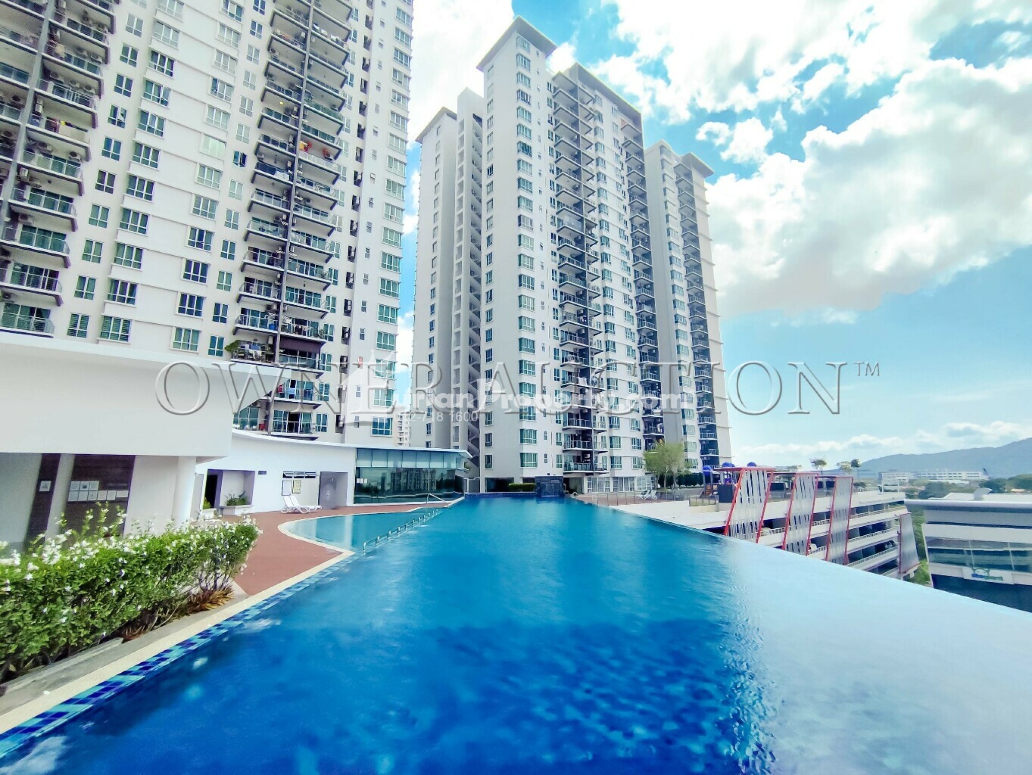 Condo For Auction at Elit Heights