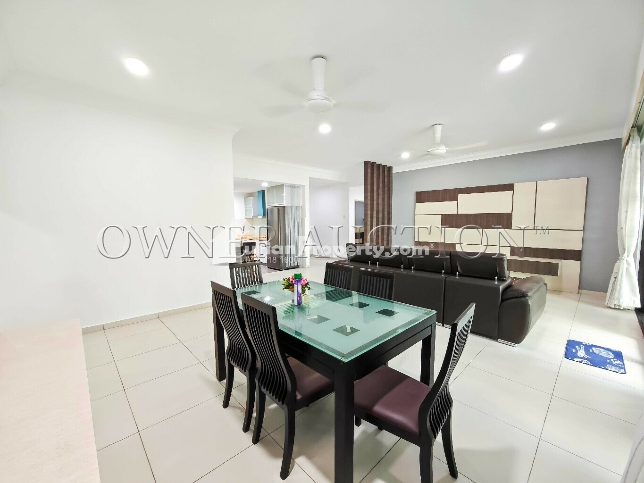 Condo For Auction at Cristal Serin Residence