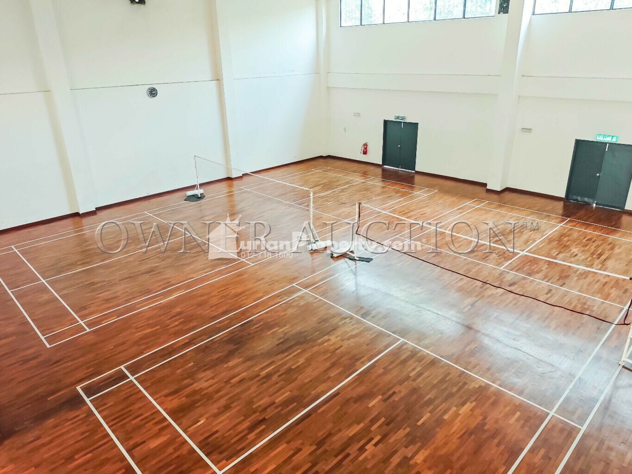 Condo For Auction at Cristal Serin Residence