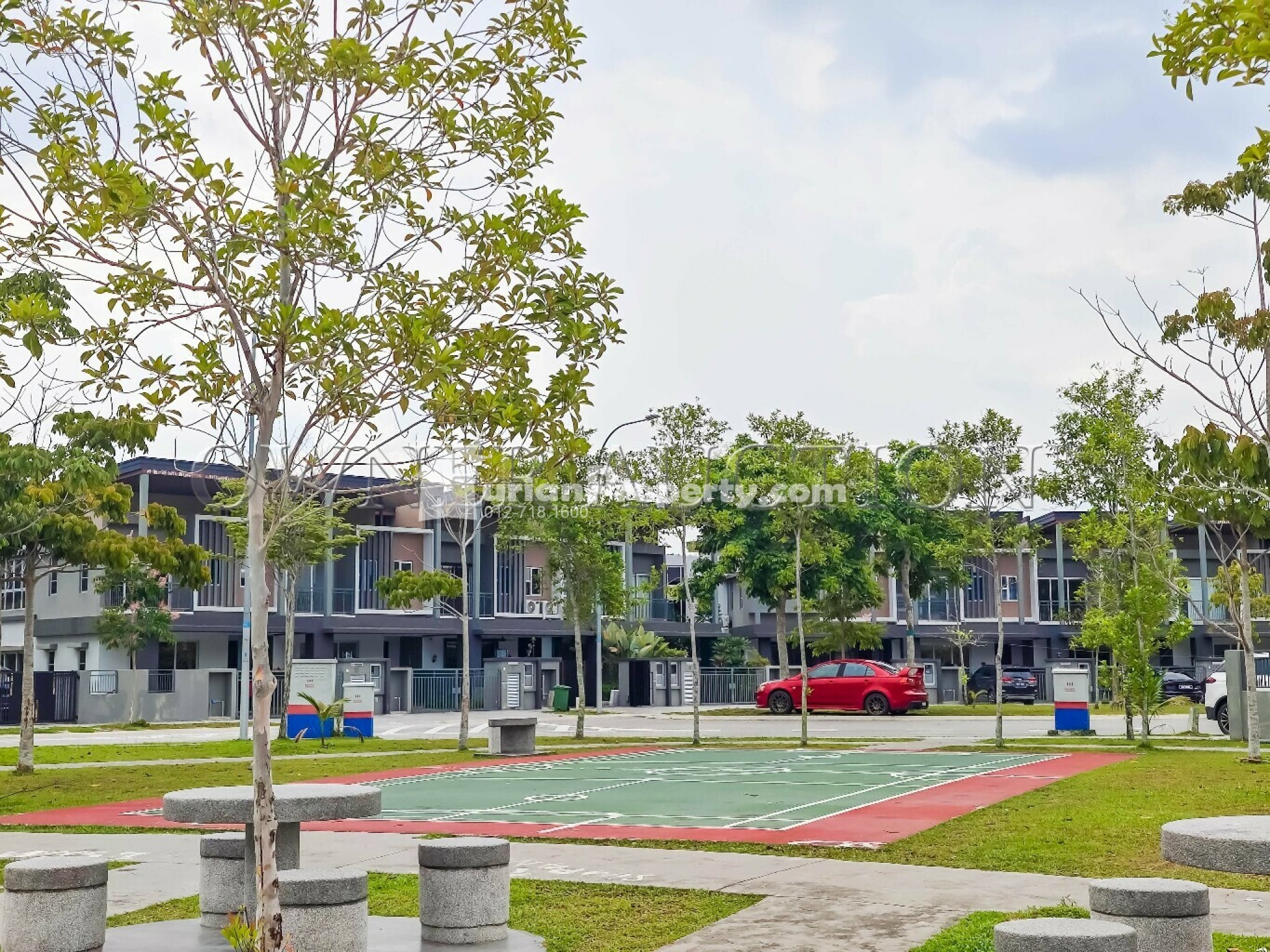 Terrace House For Auction at Serene Heights