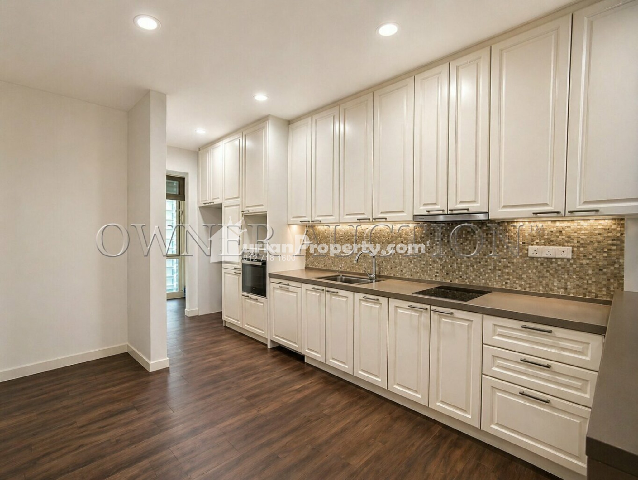 Serviced Residence For Auction at Camellia