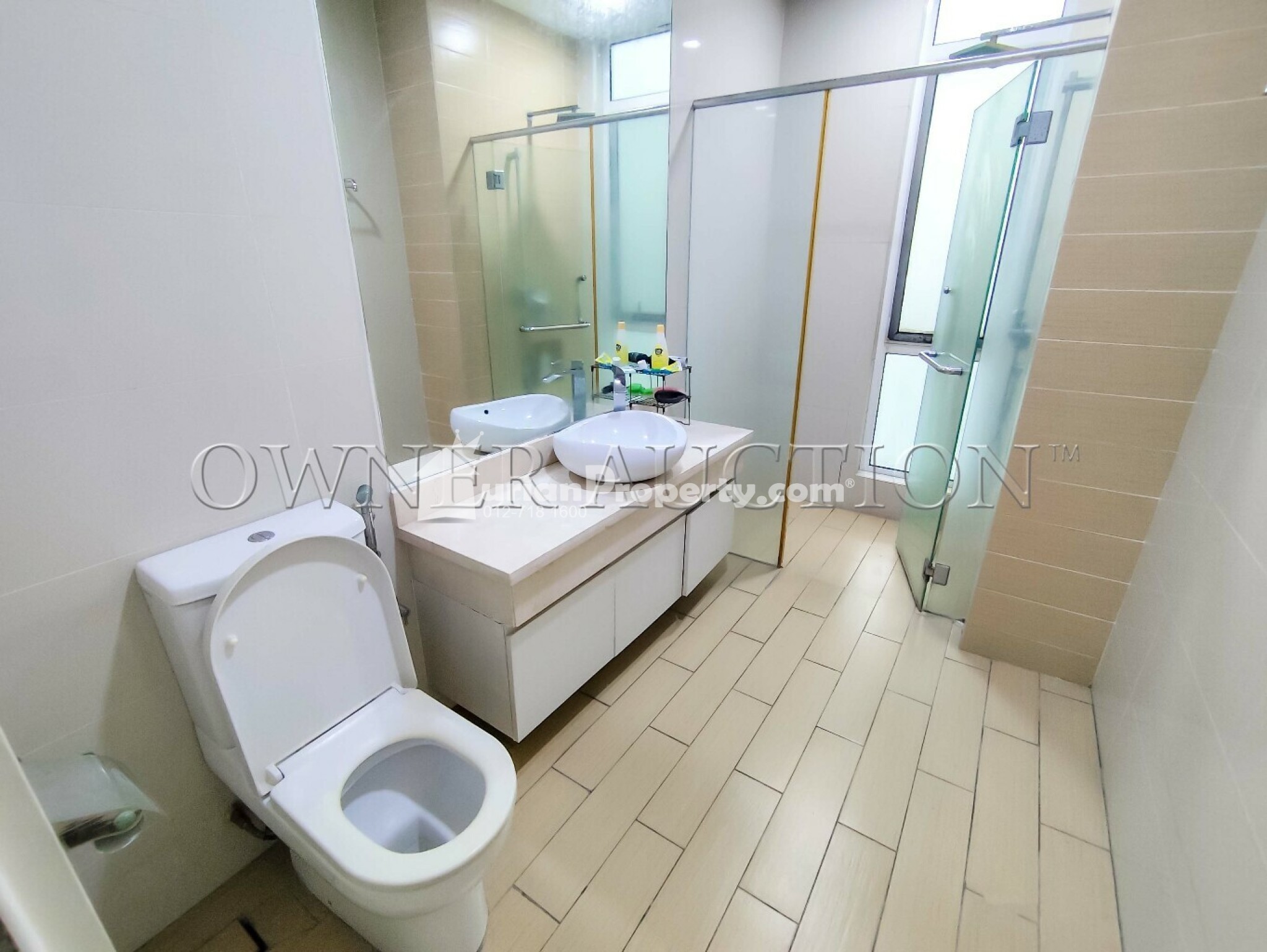 Serviced Residence For Auction at Camellia