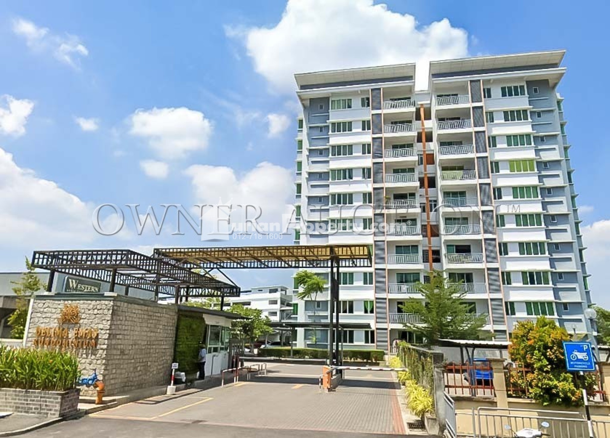 Condo For Auction at Seri Delima Residences