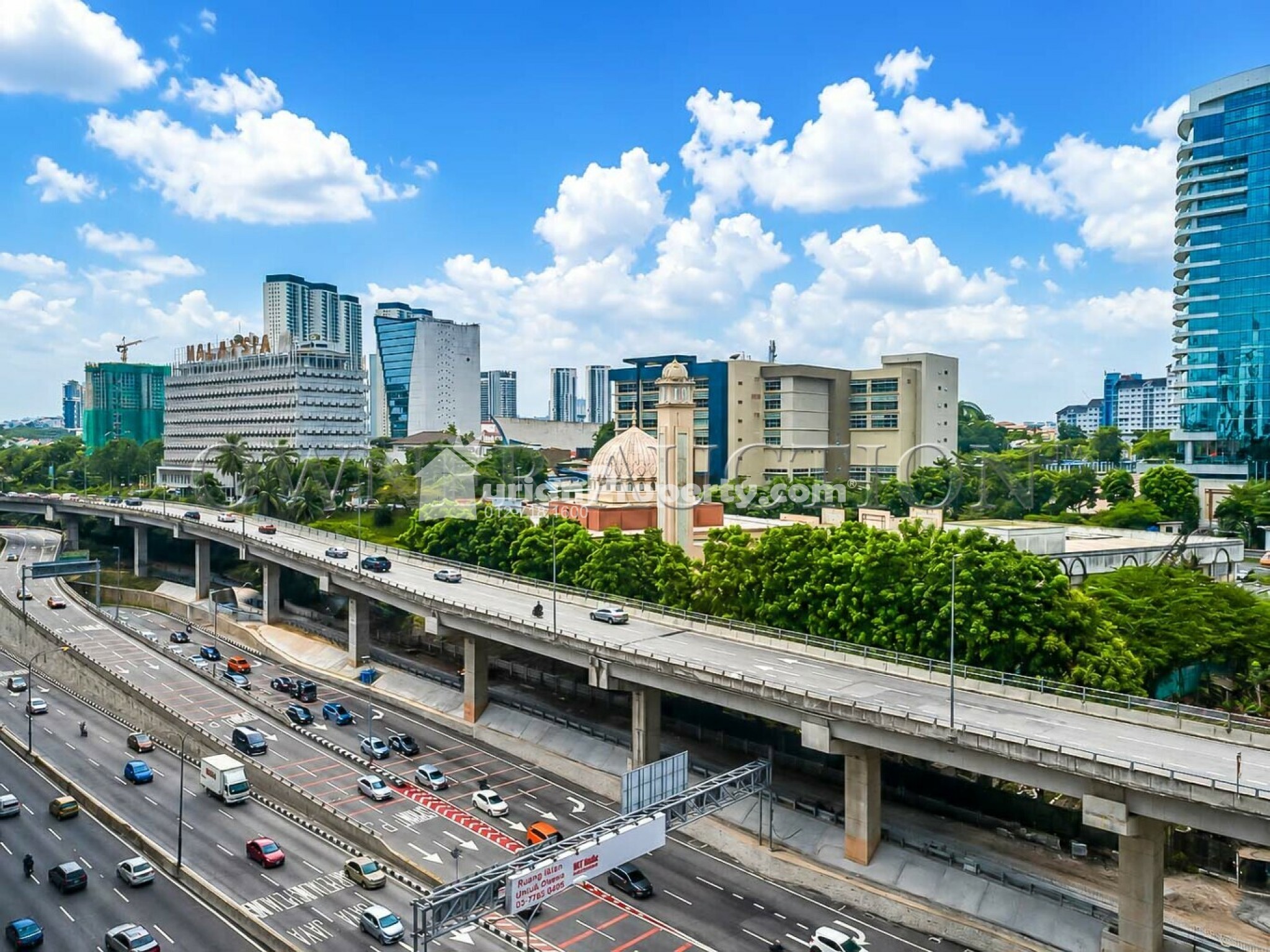 Shop For Auction at Bangsar Trade Centre