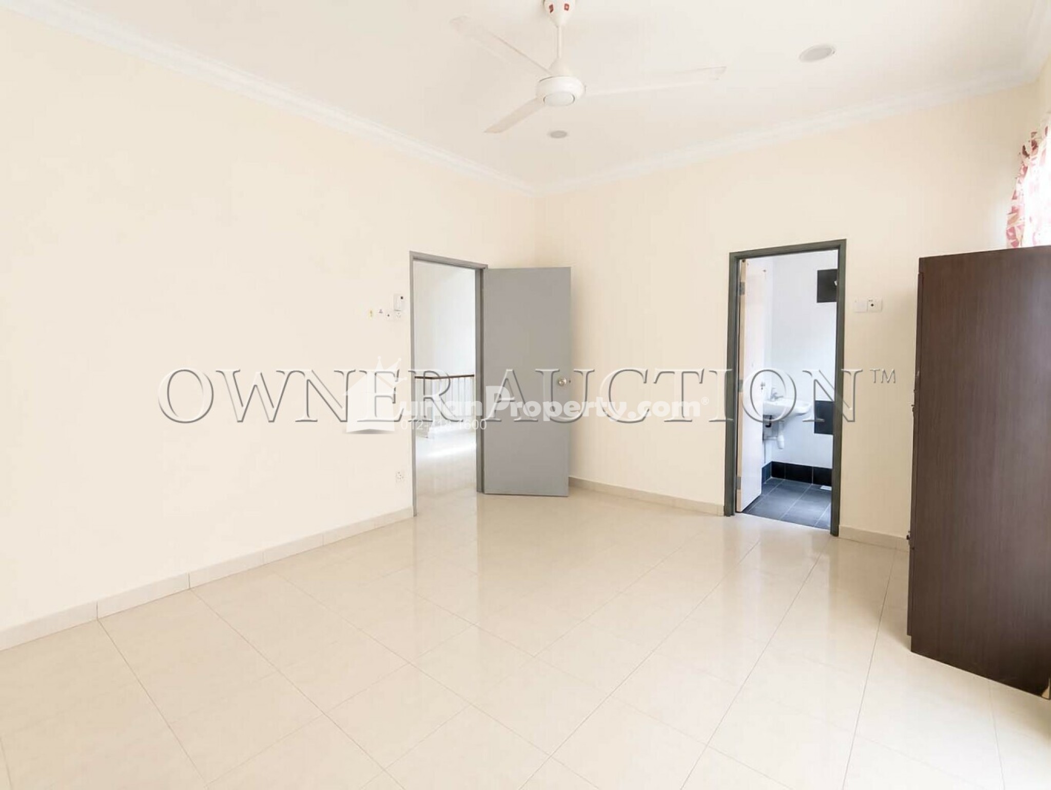 Terrace House For Auction at Taman Kasa Heights