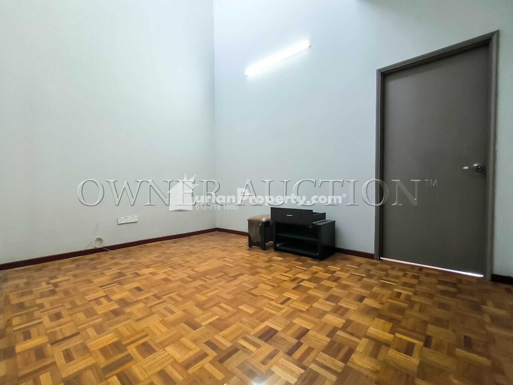Terrace House For Auction at Taman Puncak Jalil
