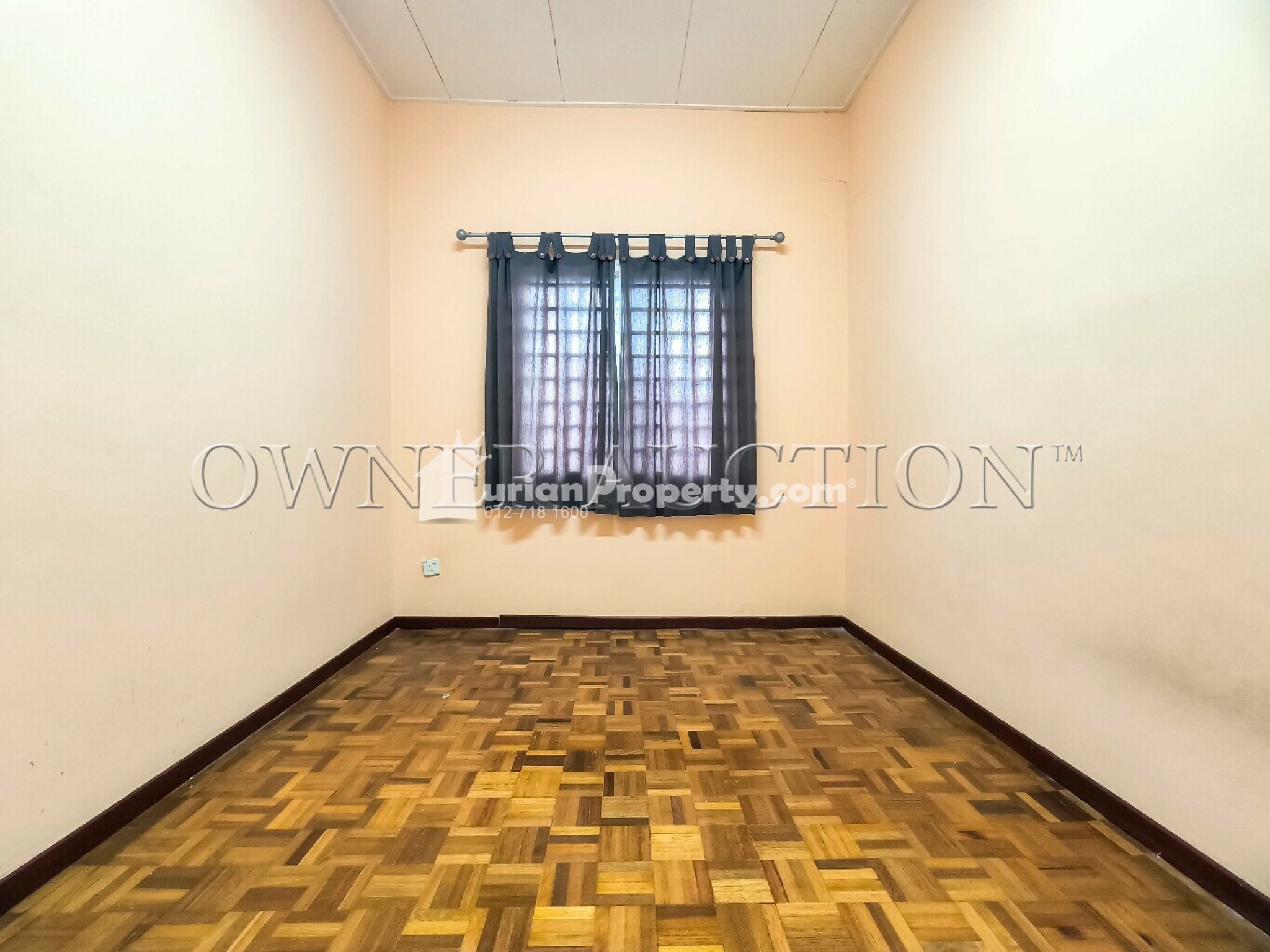 Terrace House For Auction at Taman Puncak Jalil