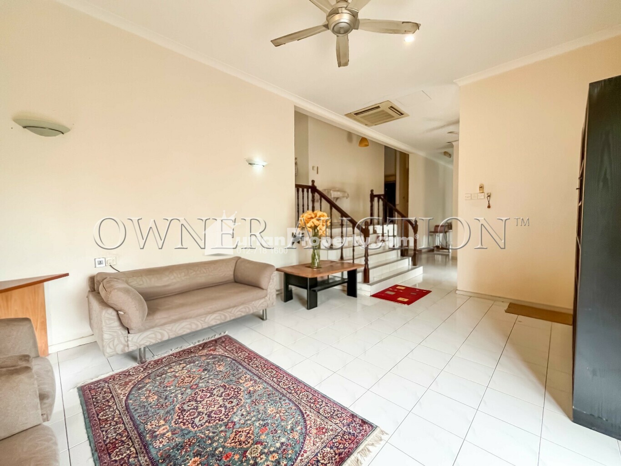 Bungalow House For Auction at Diamond Creeks