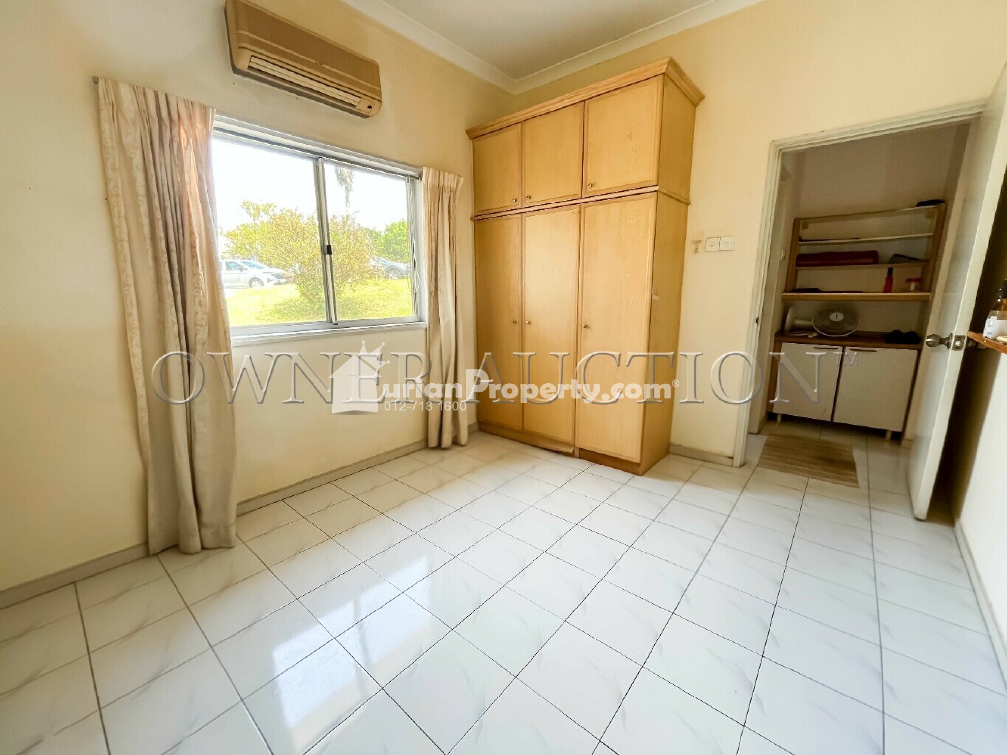 Bungalow House For Auction at Diamond Creeks