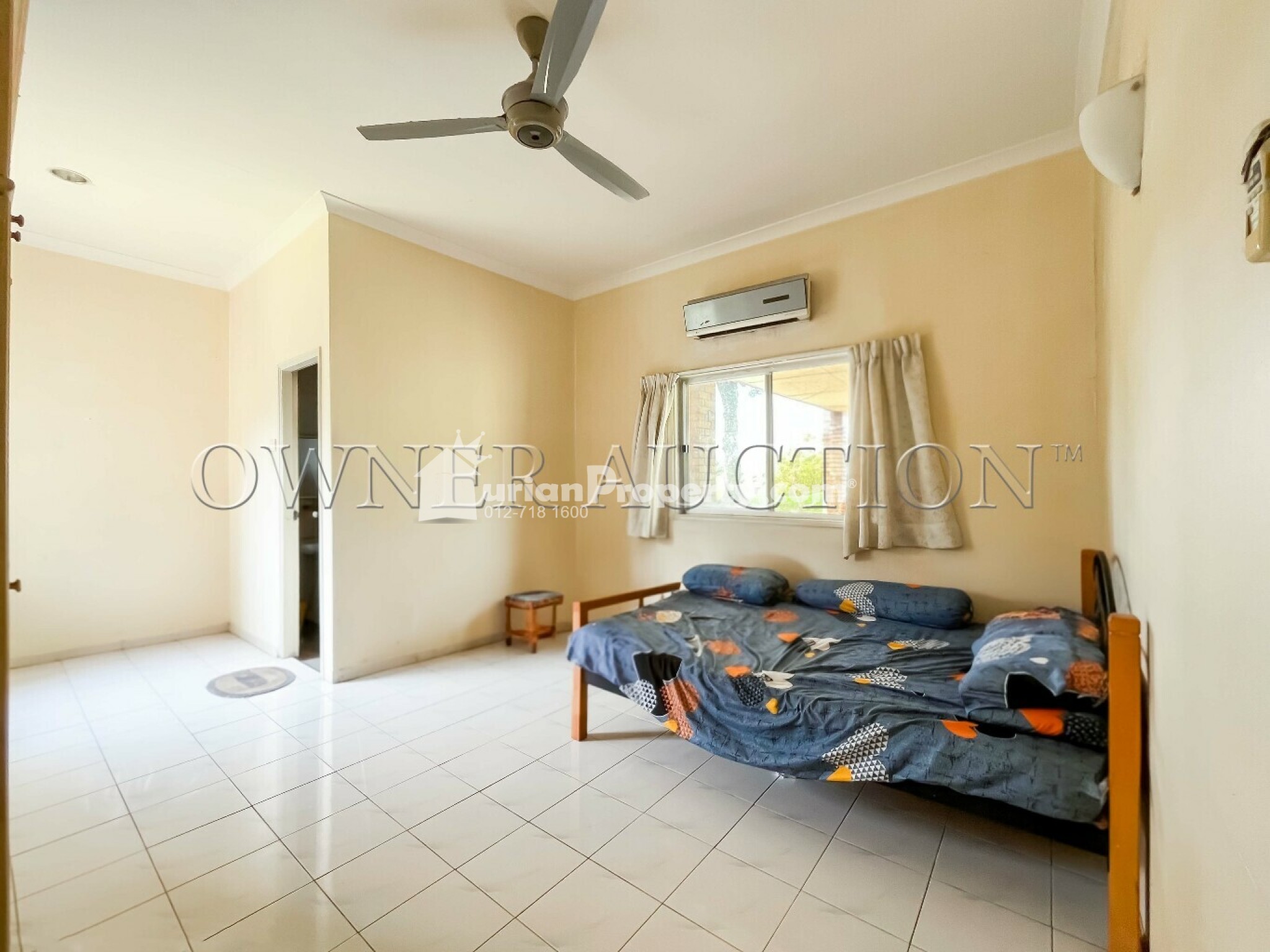 Bungalow House For Auction at Diamond Creeks