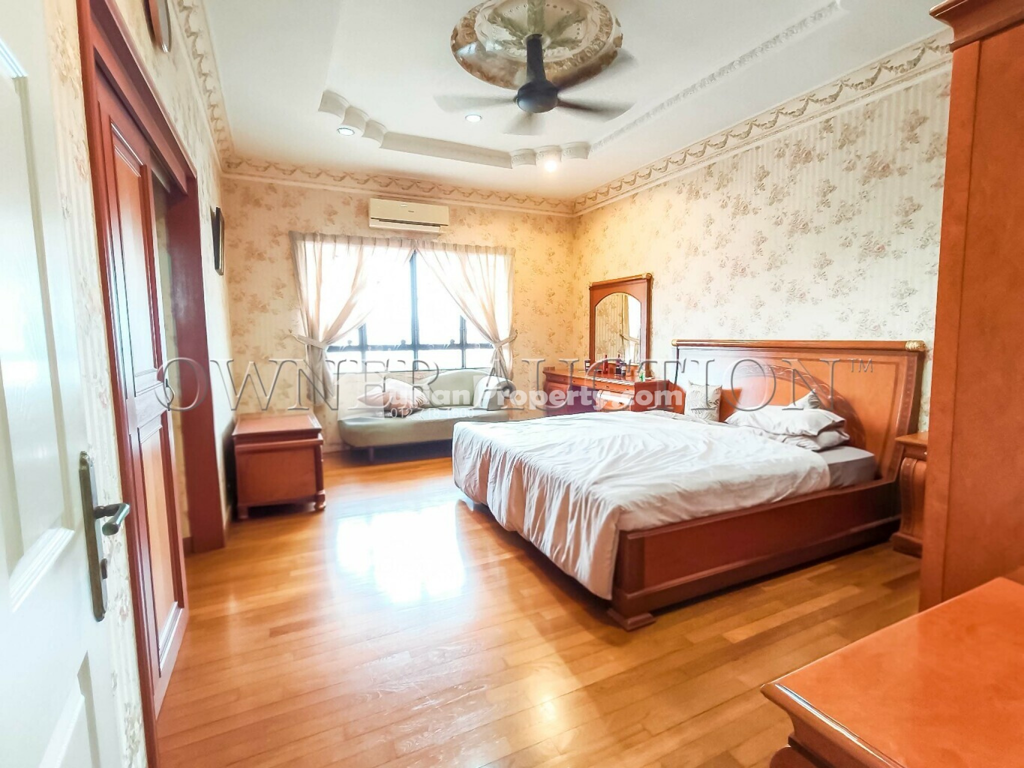 Condo For Auction at Villa Angsana