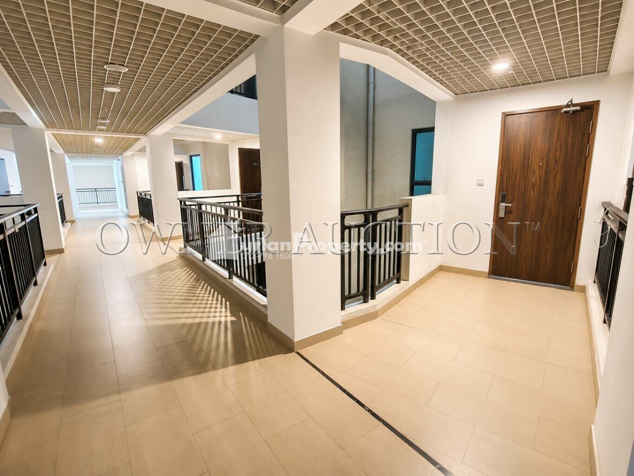 Serviced Residence For Auction at Forest City