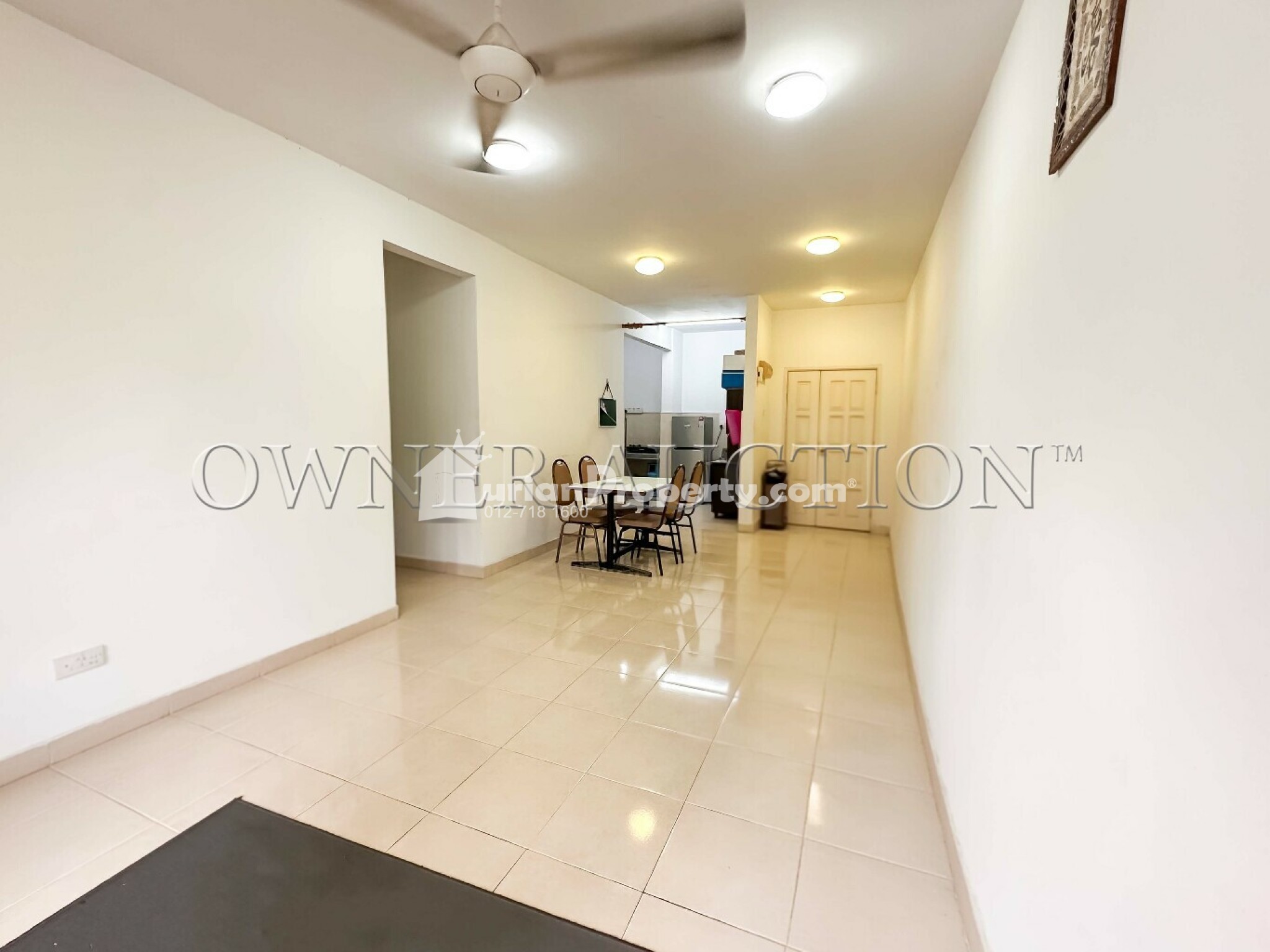 Apartment For Auction at Kristal View