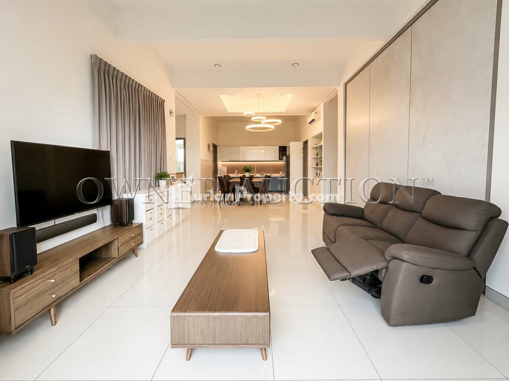 Villa For Auction at Karisma Hill