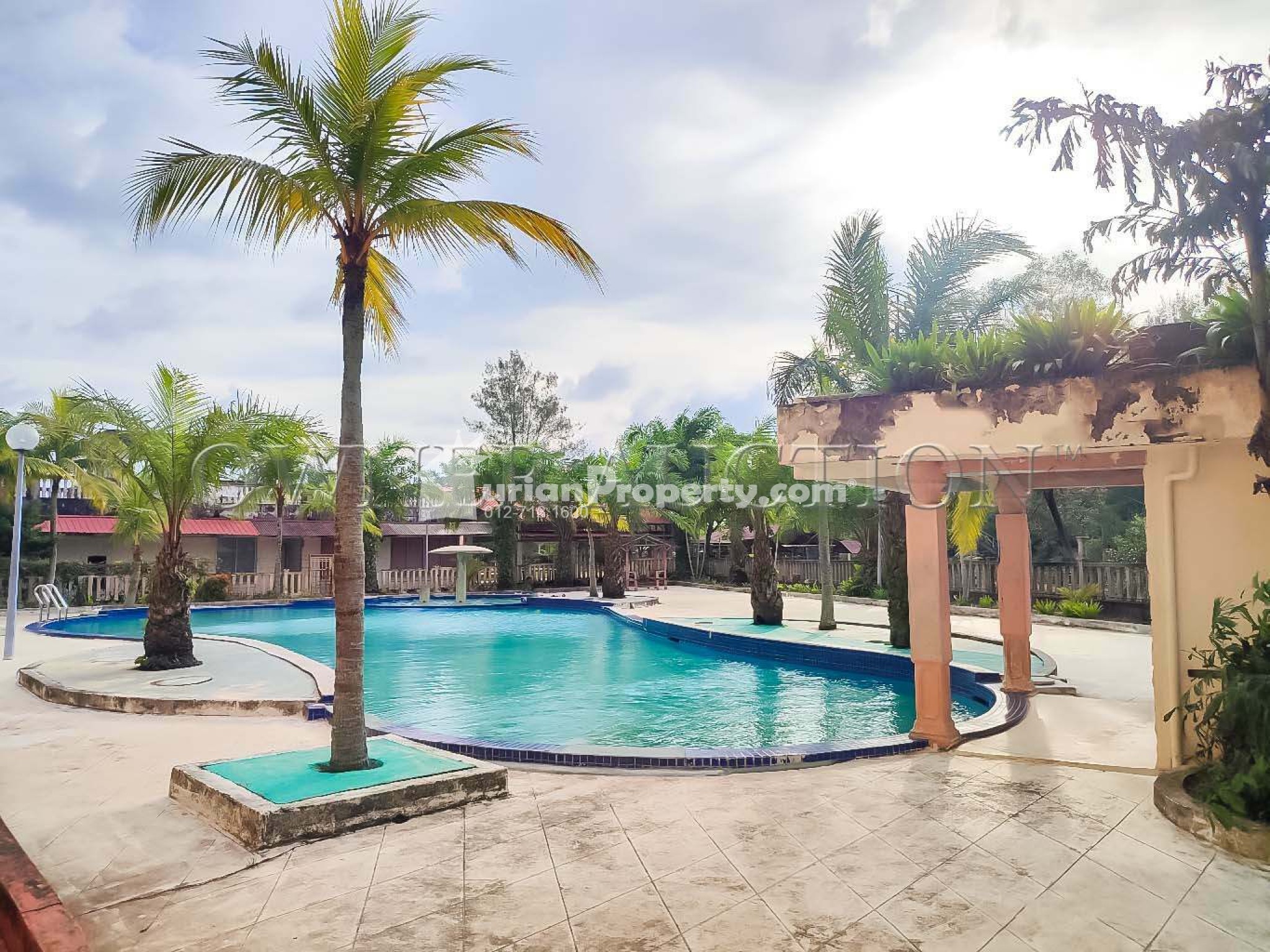Apartment For Auction at Pantai Indah
