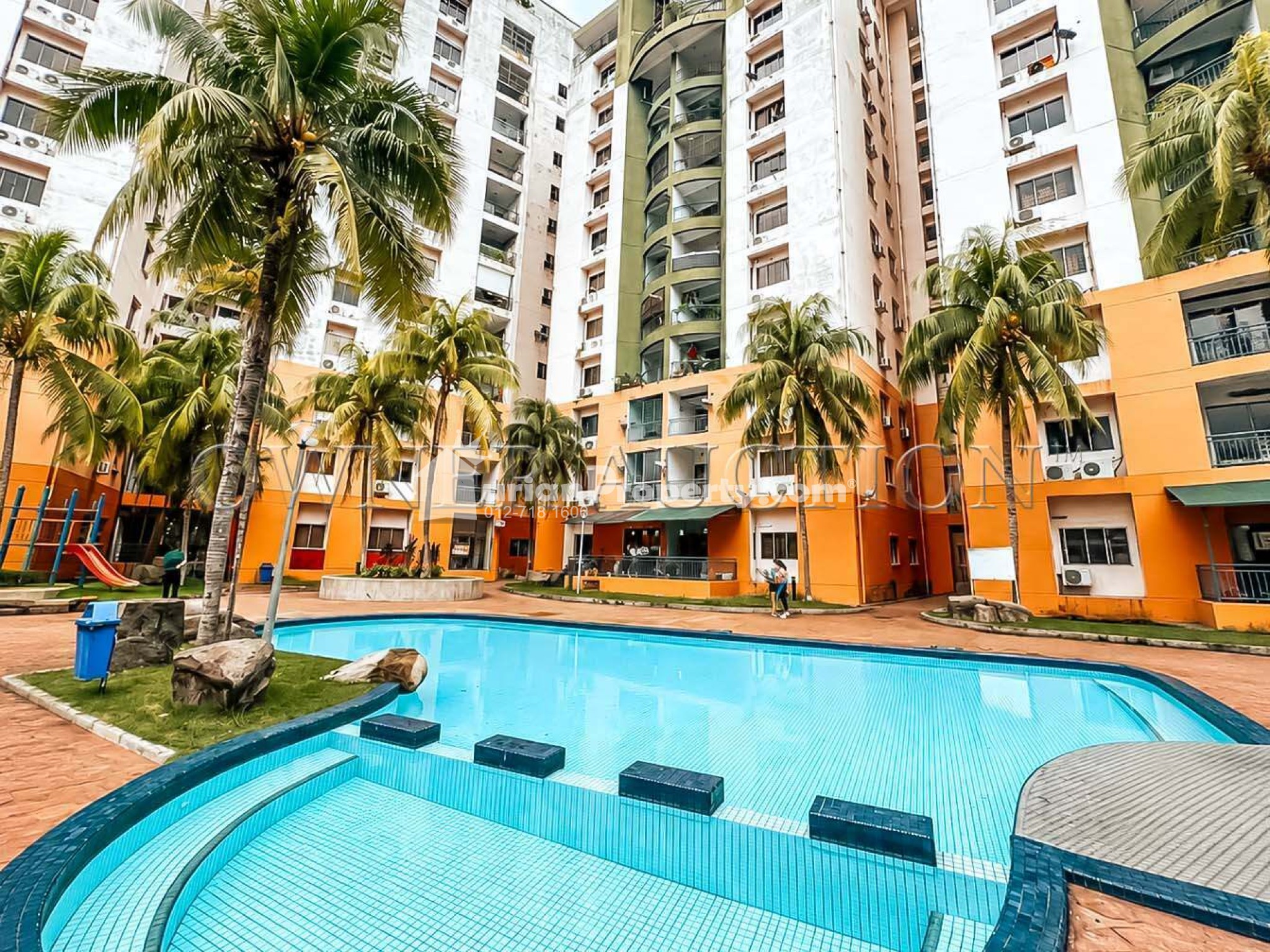 Condo For Auction at City Garden Palm Villa
