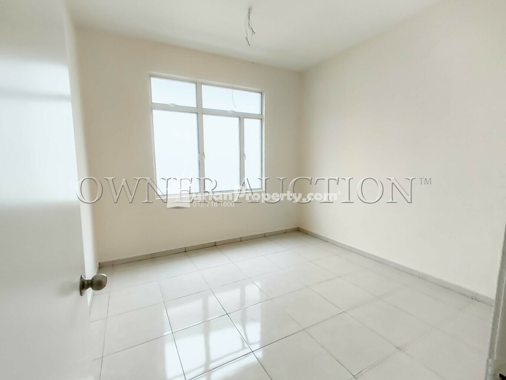 Bungalow House For Auction at Taman Senawang Perdana