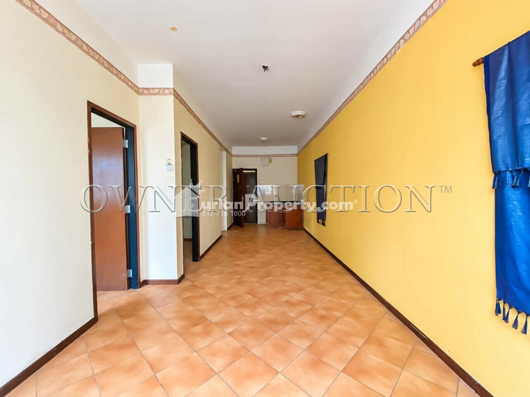 Apartment For Auction at PD Tiara Bay Apartment
