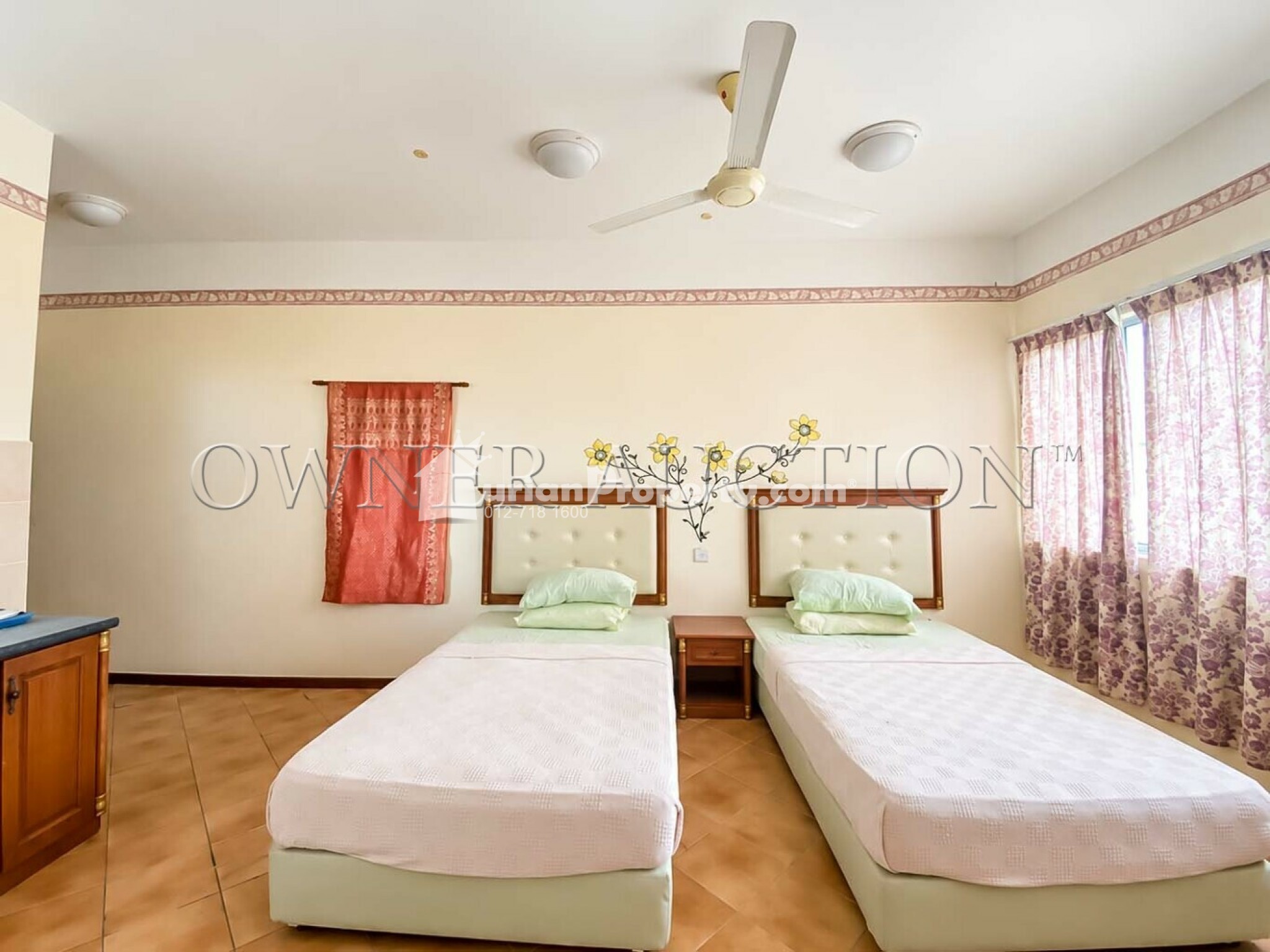 Apartment For Auction at PD Tiara Bay Apartment