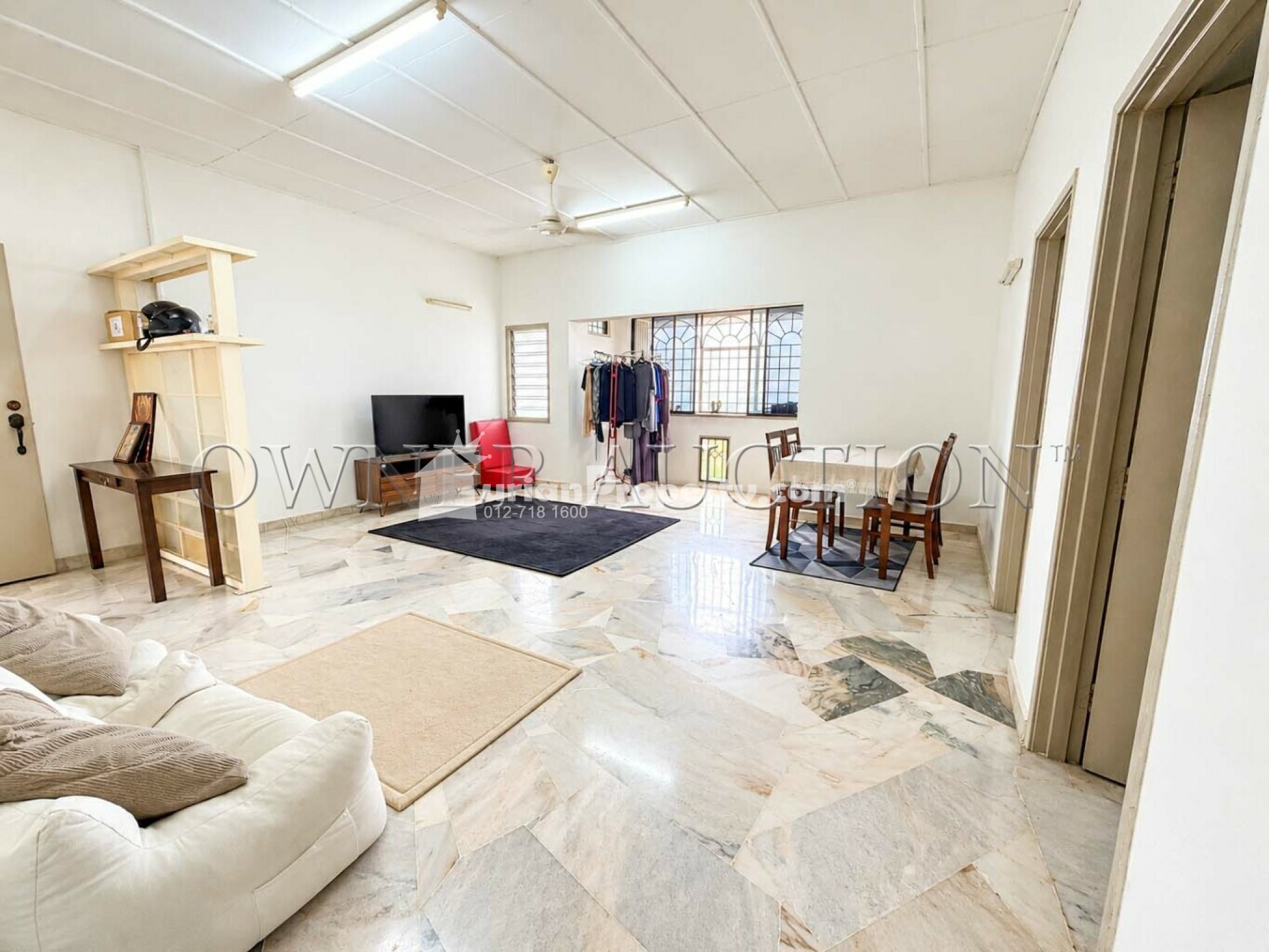 Apartment For Auction at D'Tinggian Suasana