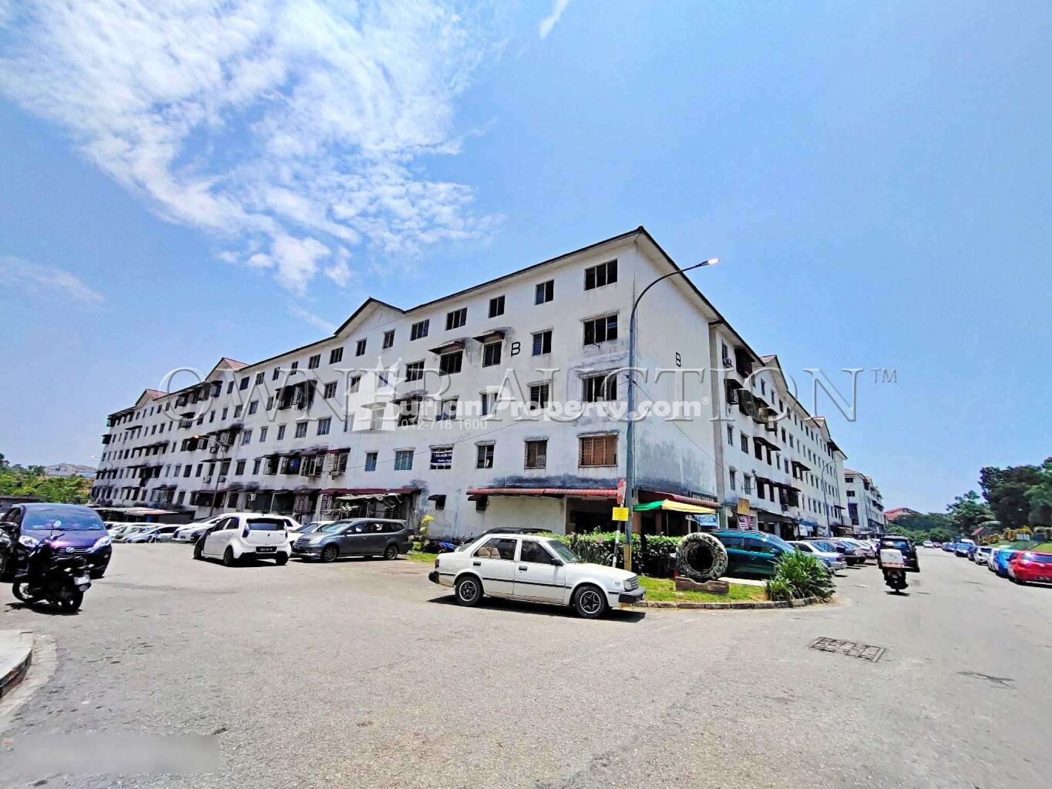 Apartment For Auction at Teratai Apartment