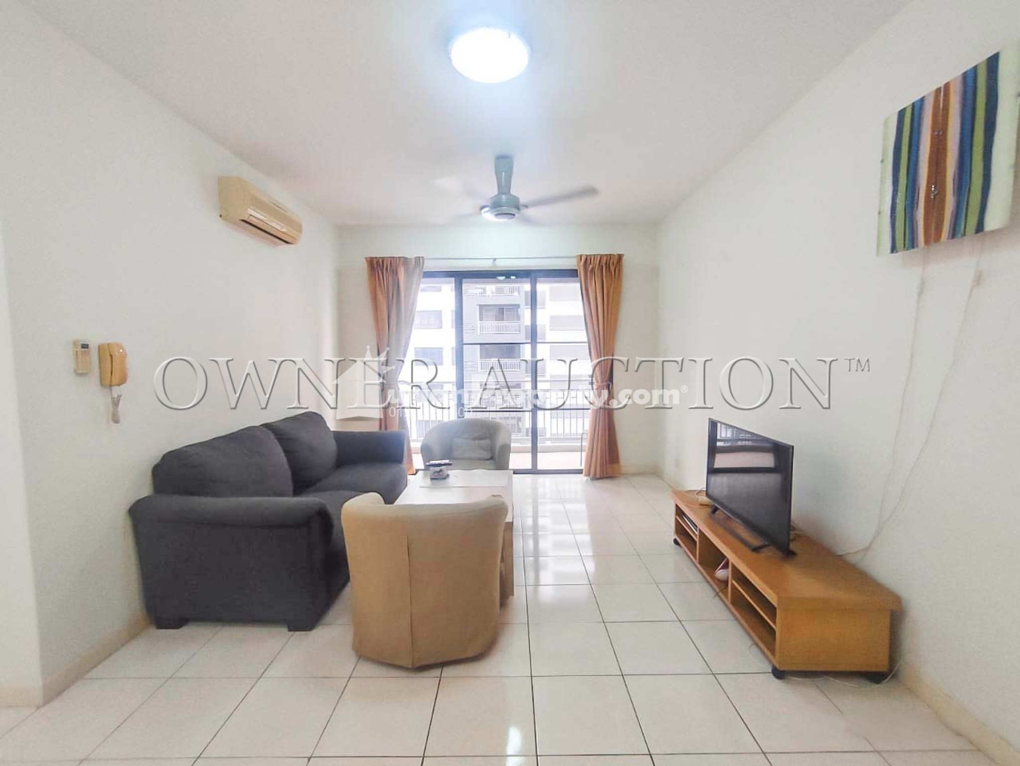 Condo For Auction at Casa Kiara I