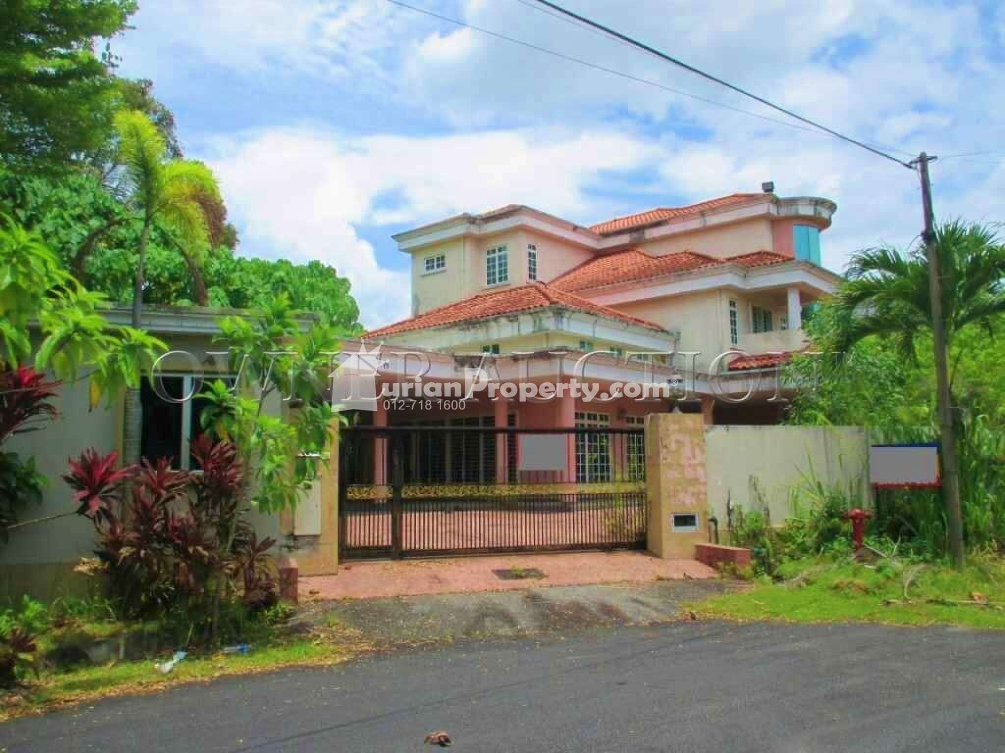 Bungalow House For Auction at Country Heights Kajang