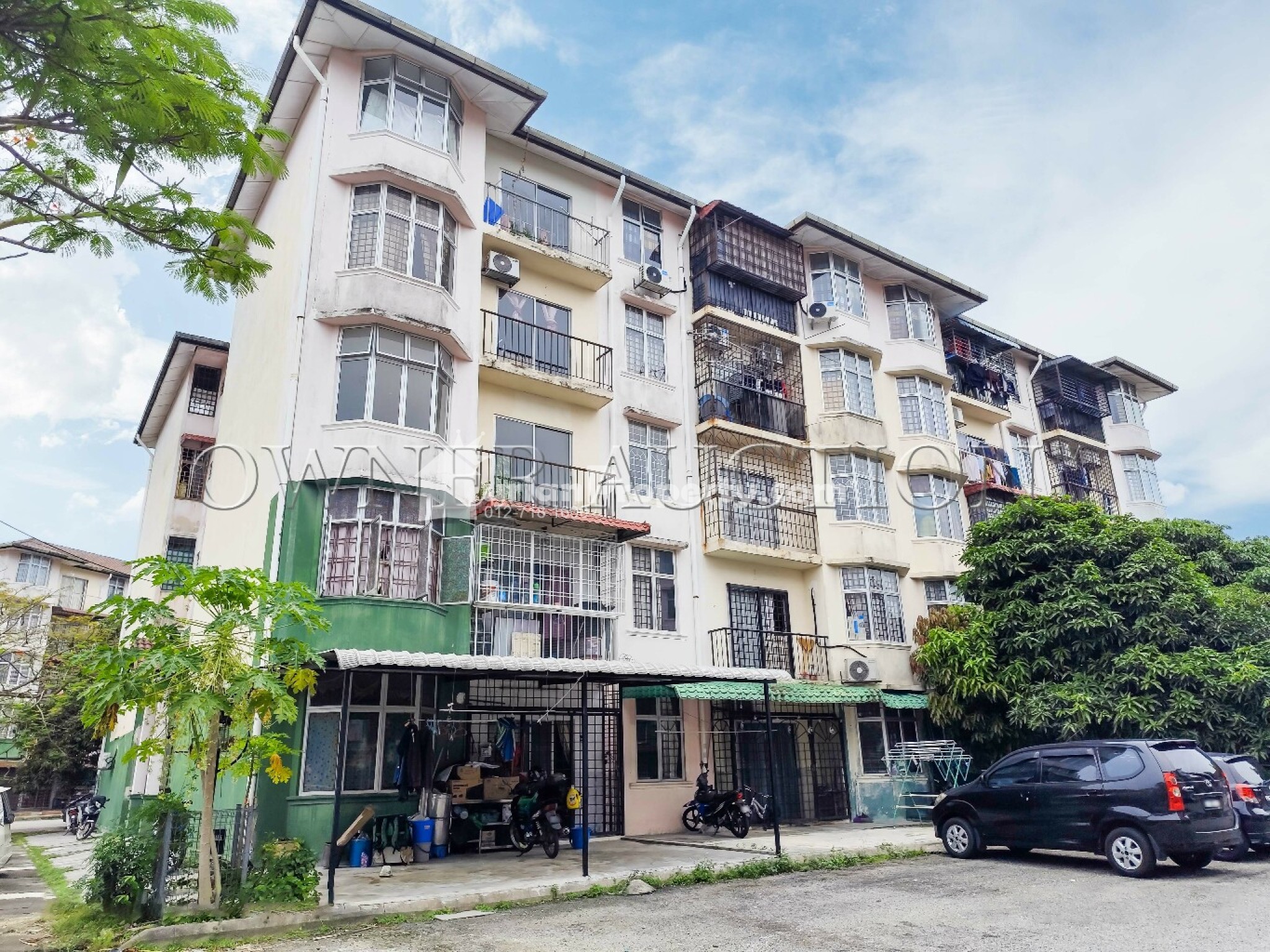 Apartment For Auction at Ruvena Villa