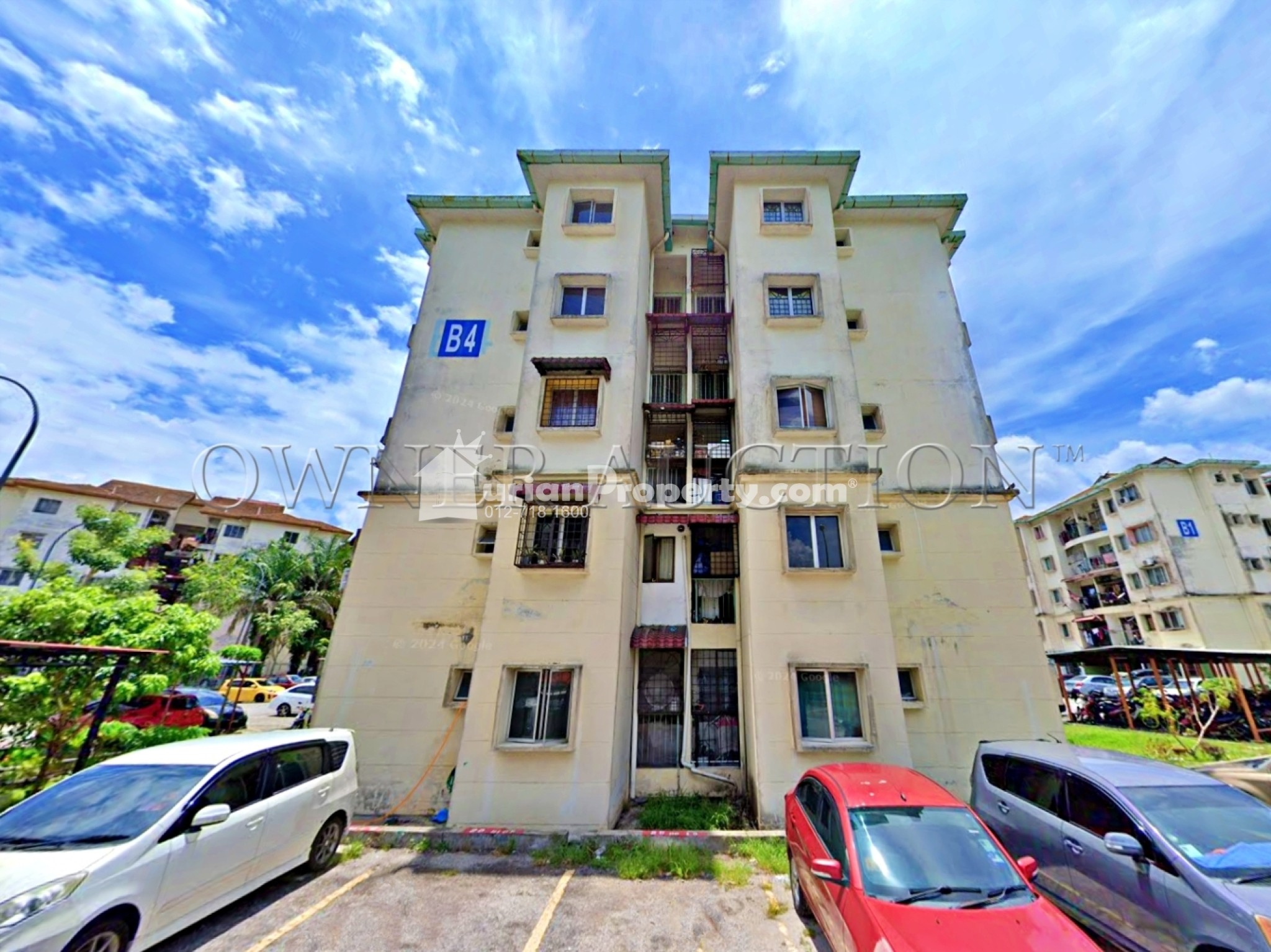 Apartment For Auction at Birchwood Court