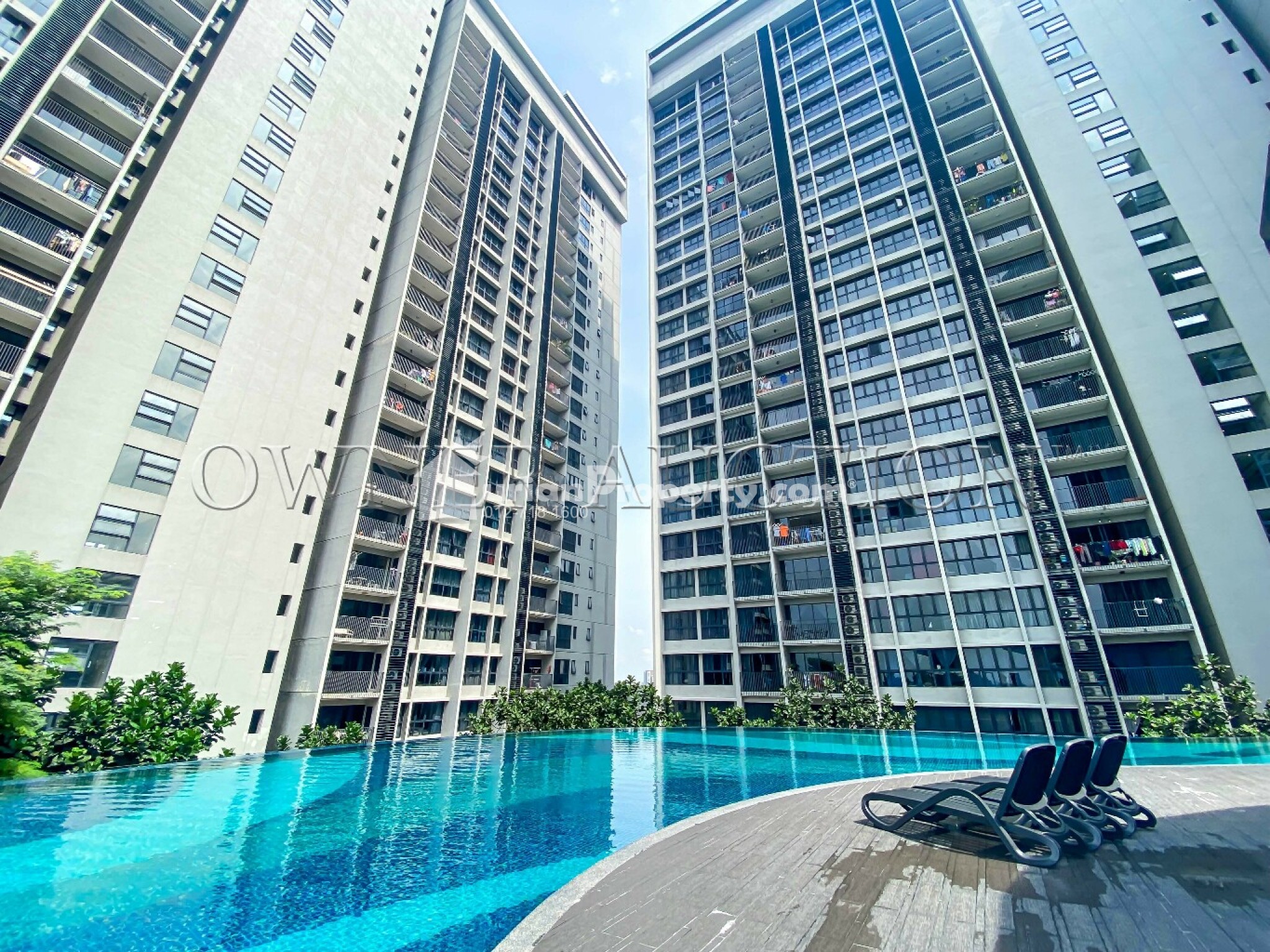 Condo For Auction at GEO Bukit Rimau