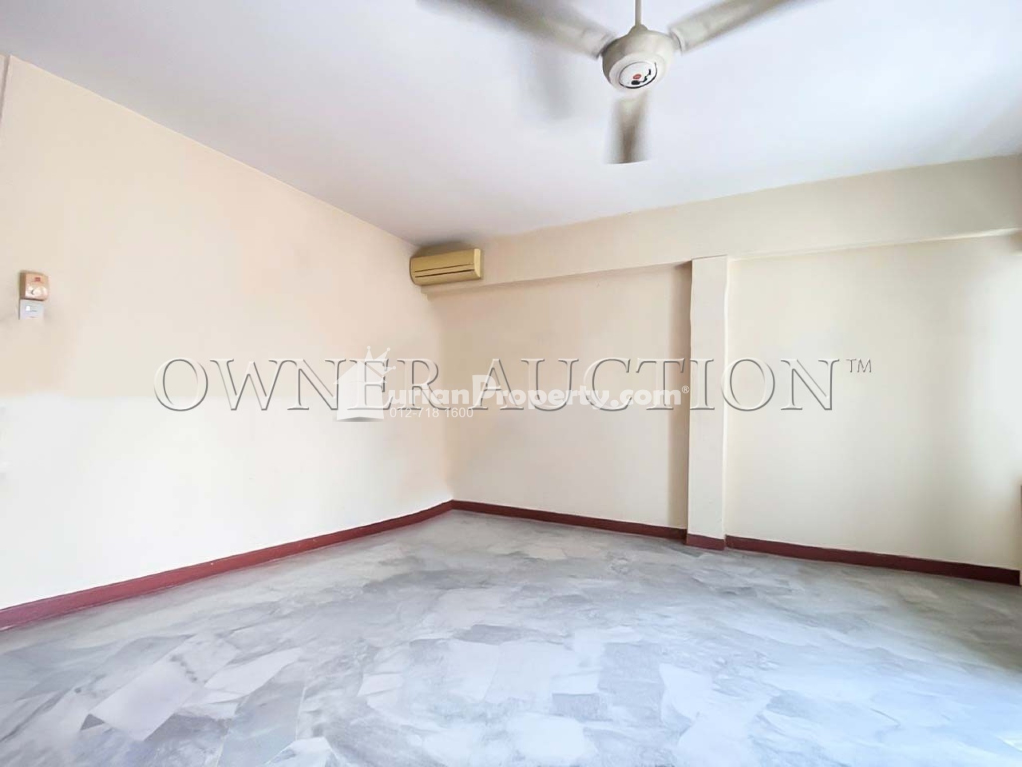 Condo For Auction at The Palladium