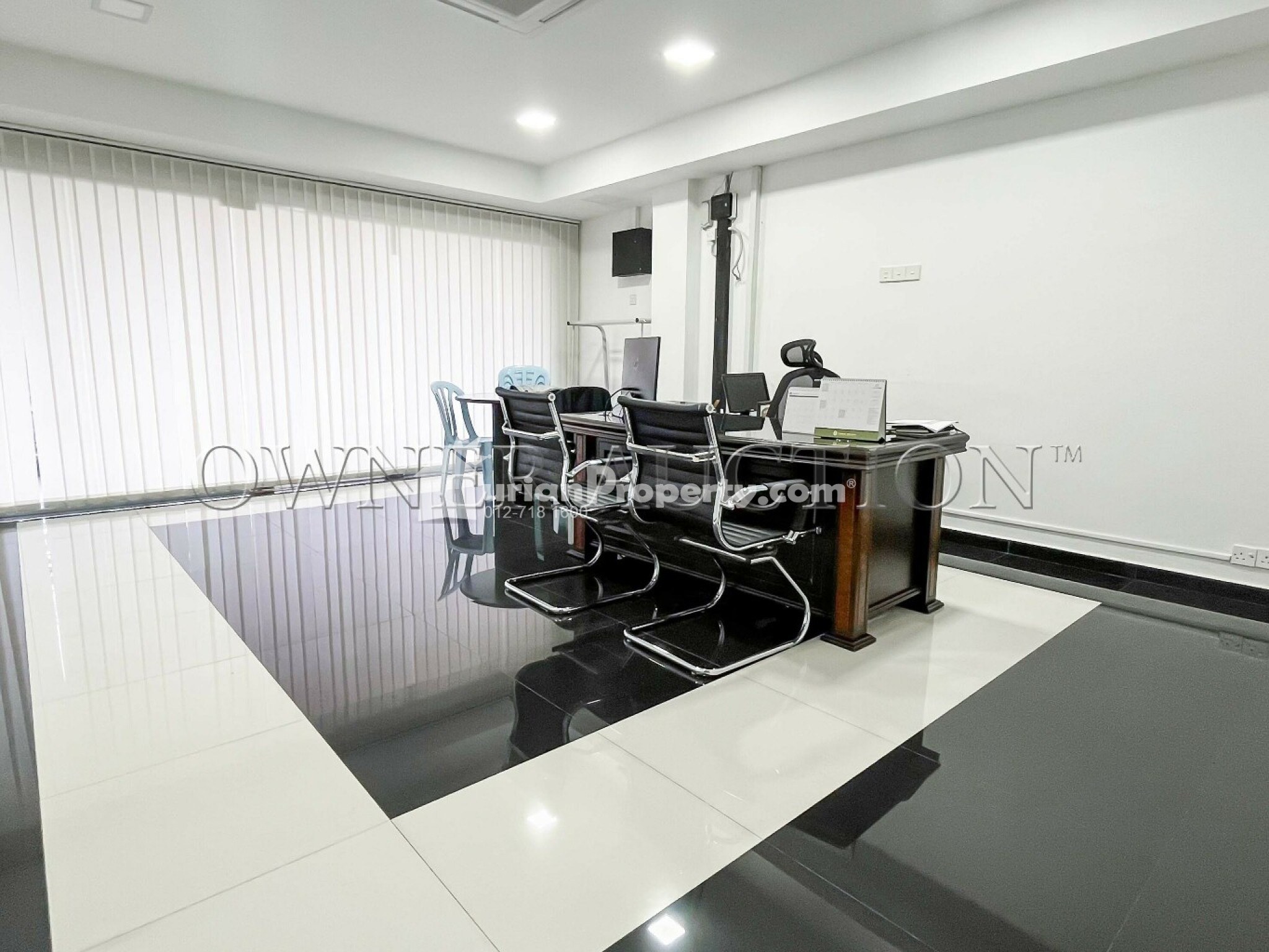 Shop Office For Auction at Taman Putra Sulaiman
