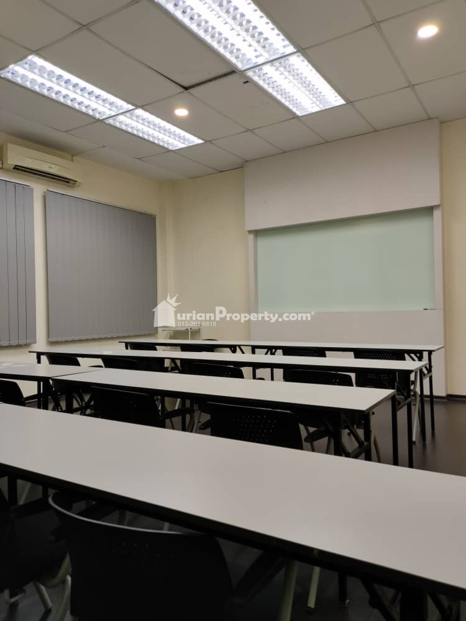 Shop Office For Rent at Bandar Puteri Puchong