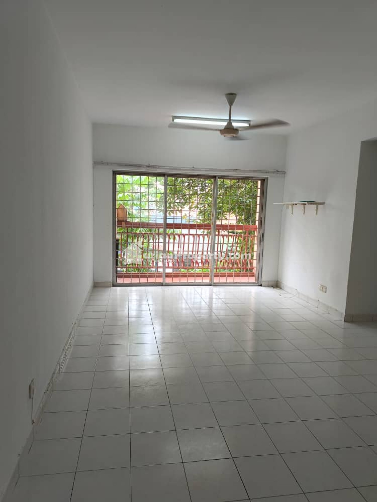 Apartment For Rent at D'Cahaya Apartment