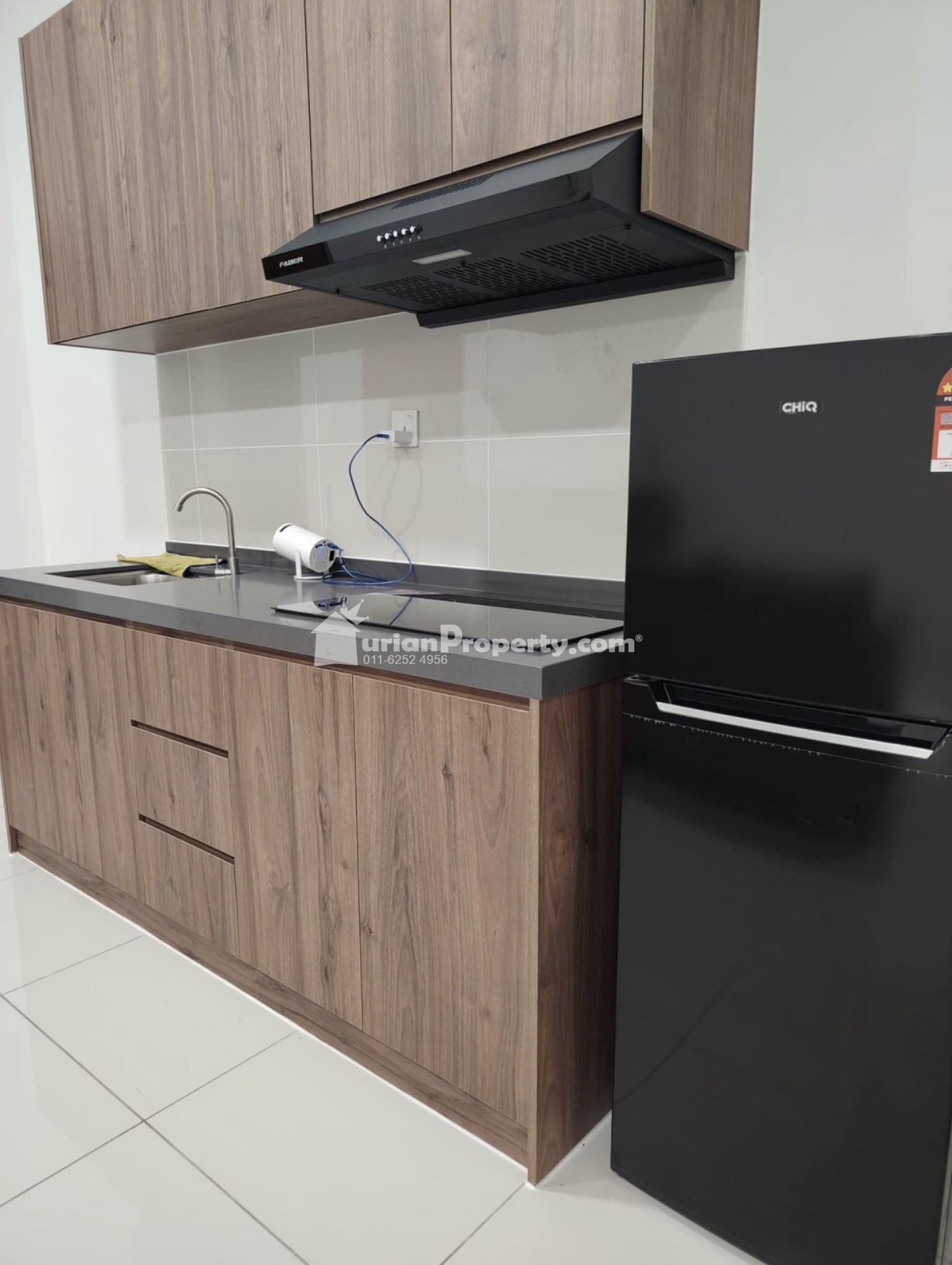 Condo Room for Rent at BaysWater