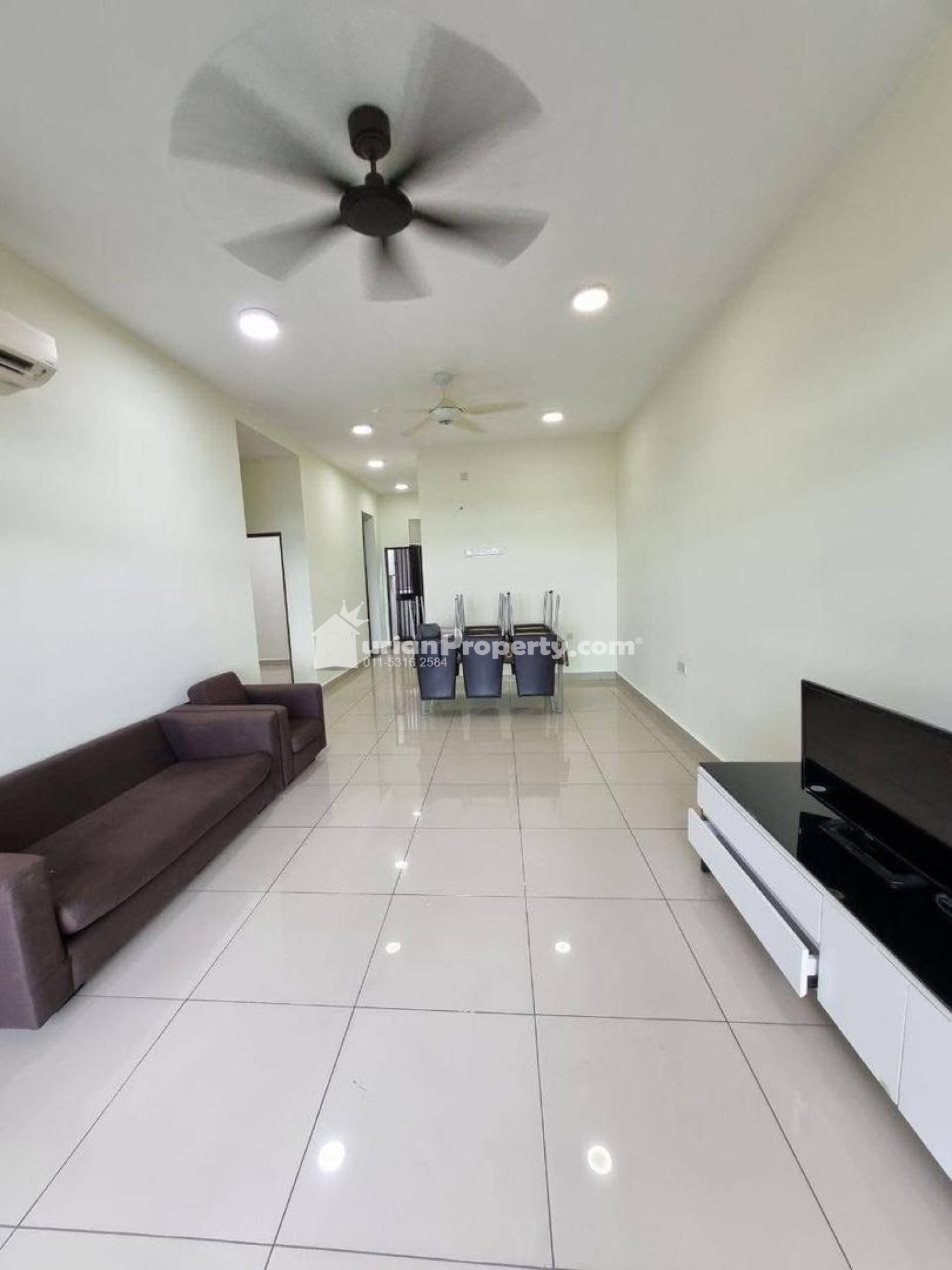 Condo Room for Rent at SKS Pavillion