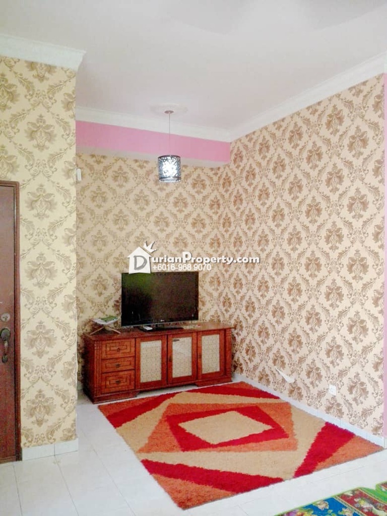 Terrace House For Sale at Taman Bukit Subang