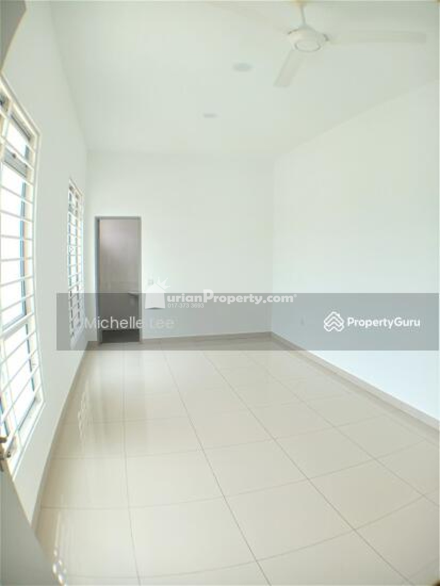 Terrace House For Rent at Perennia