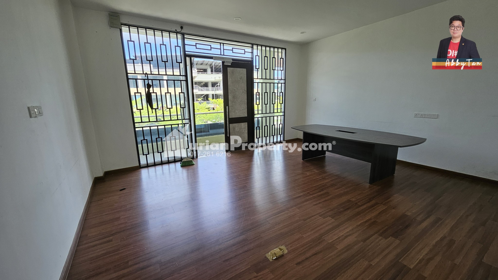 Shop Office For Sale at Suria Inanam