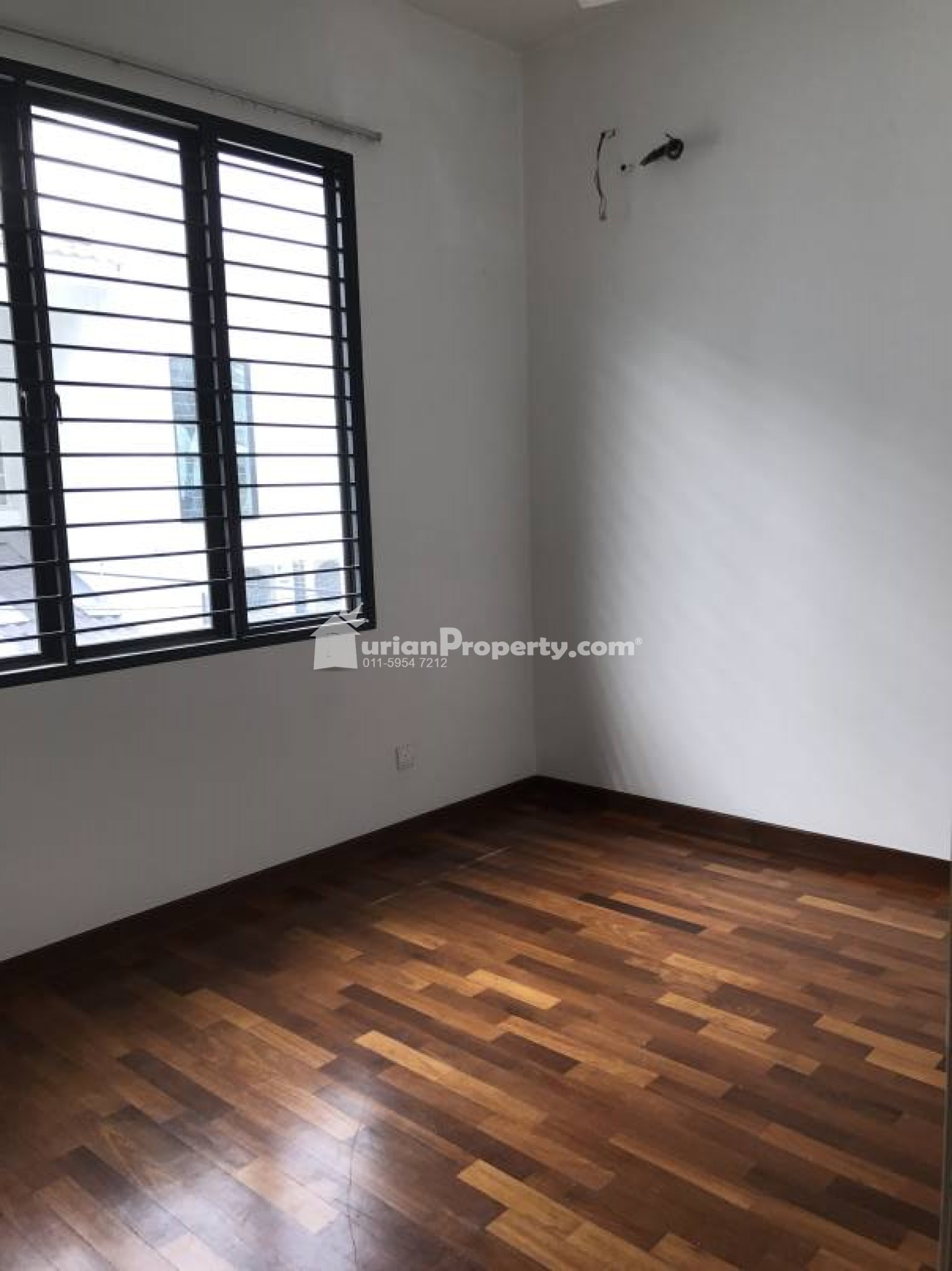 Terrace House For Sale at Puteri 6