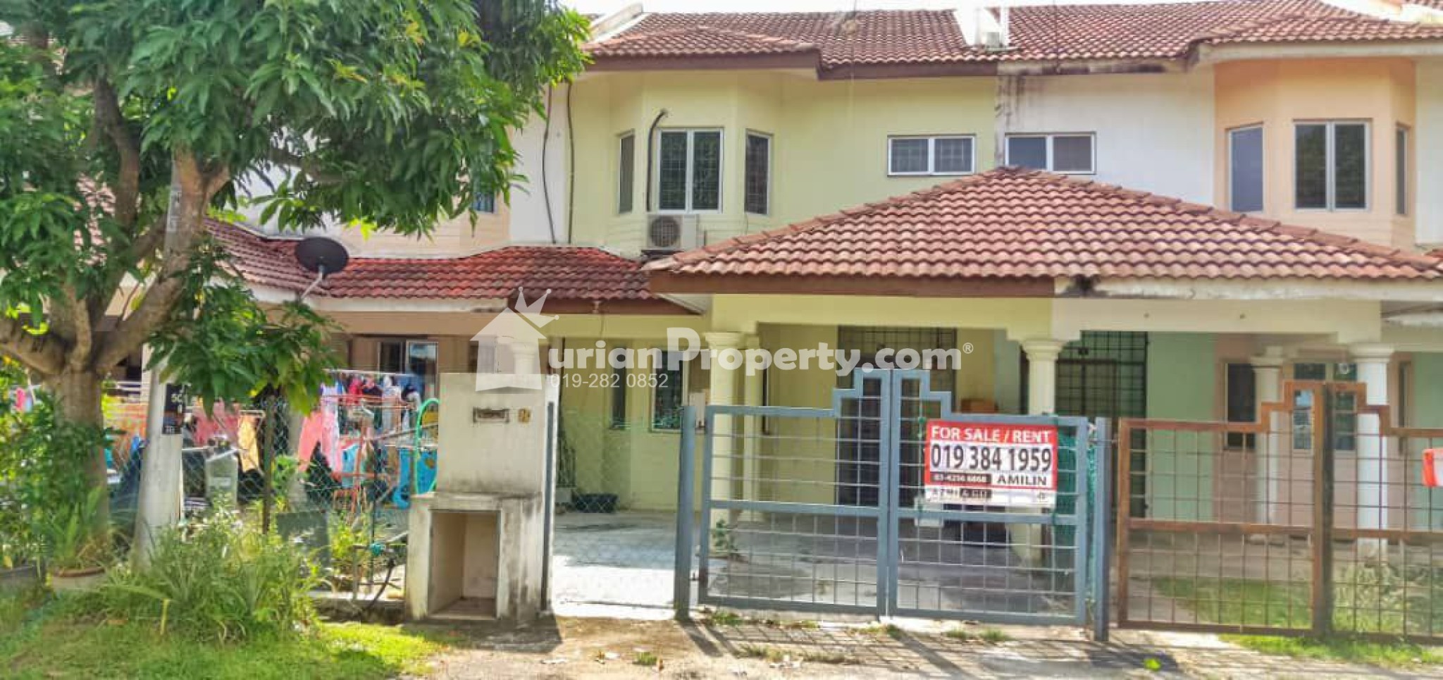 Terrace House For Sale at Section 5