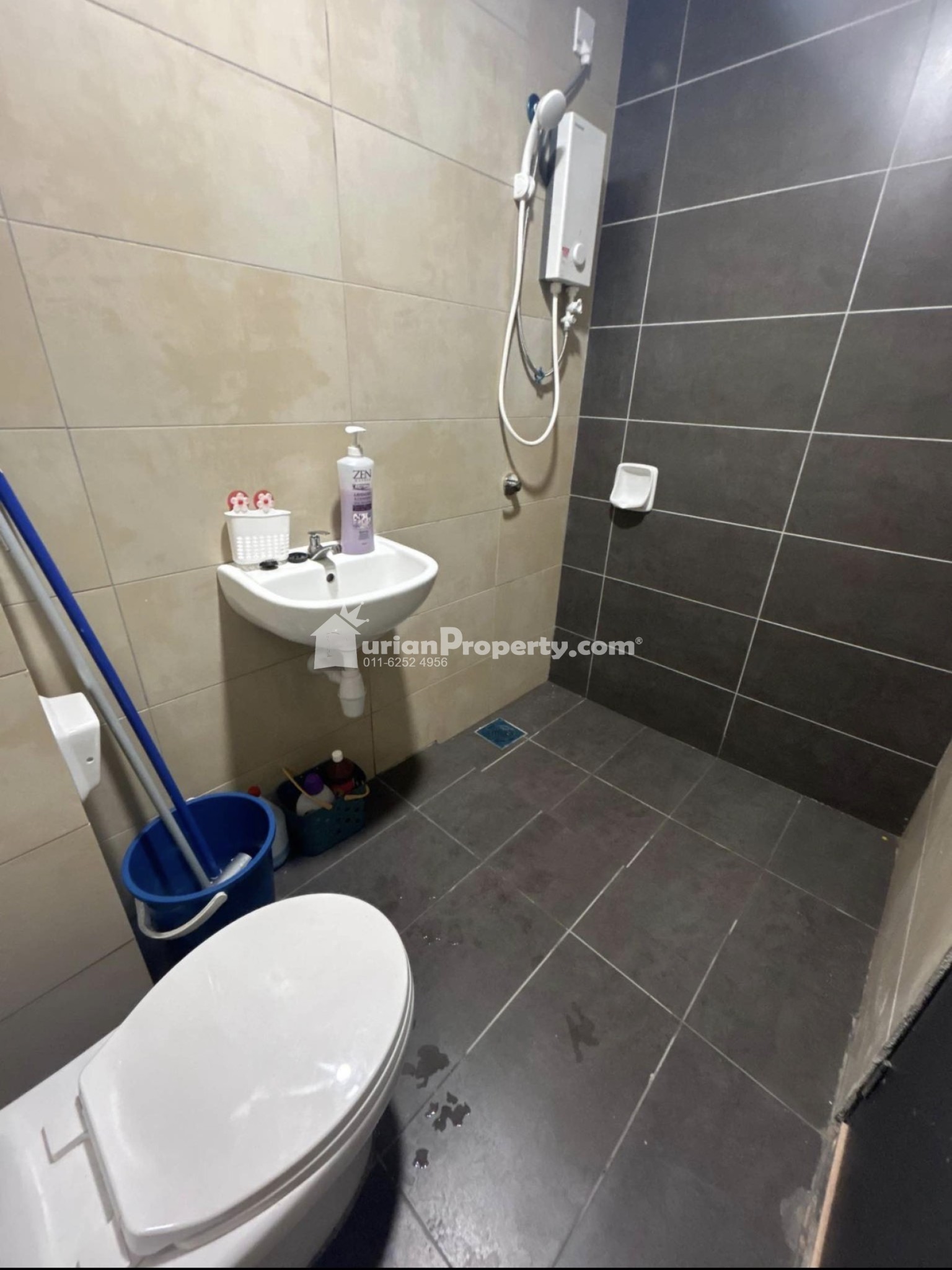 Condo For Rent at Quattro Zen Residence