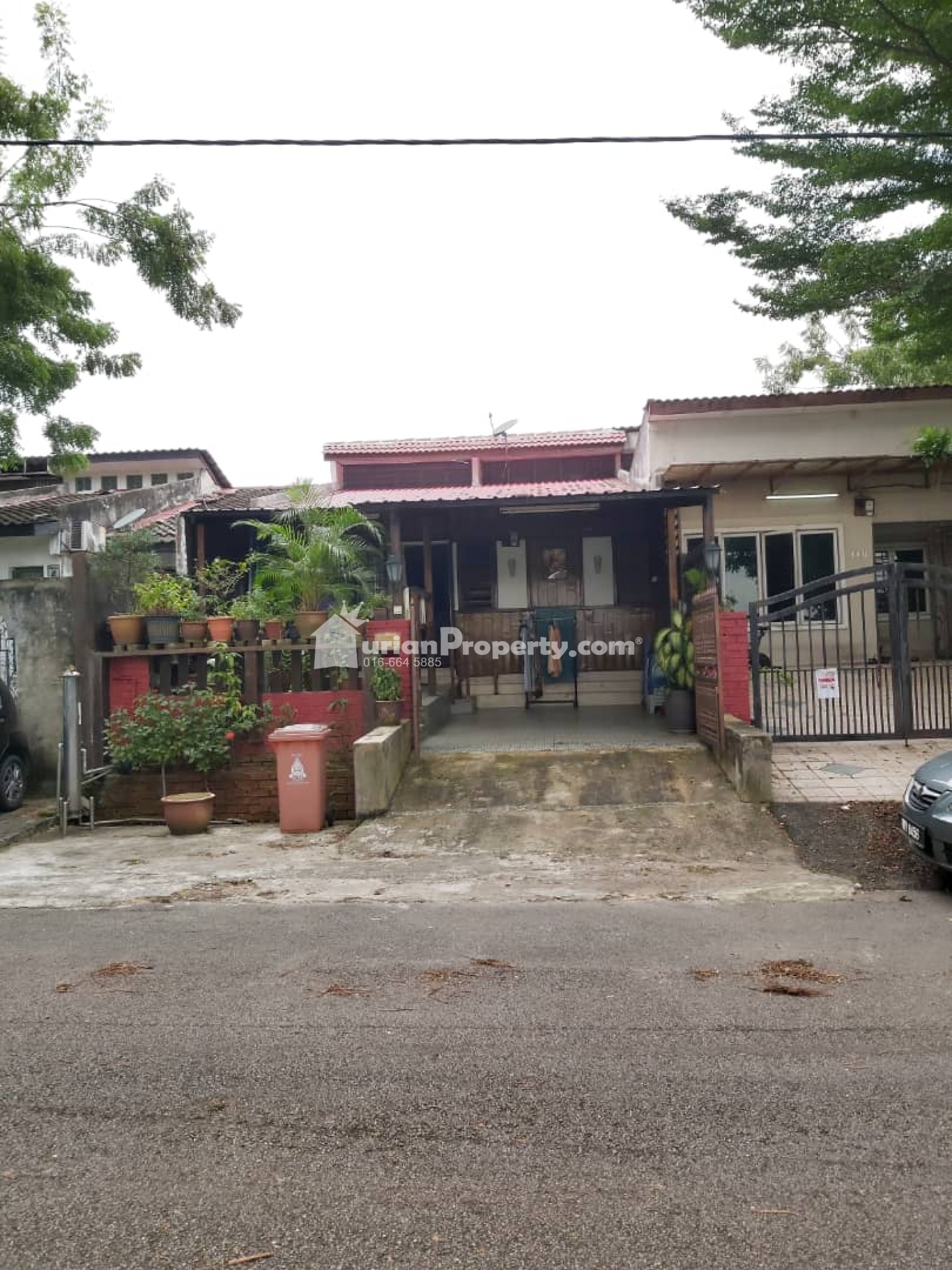 Terrace House For Sale at Kelana Jaya