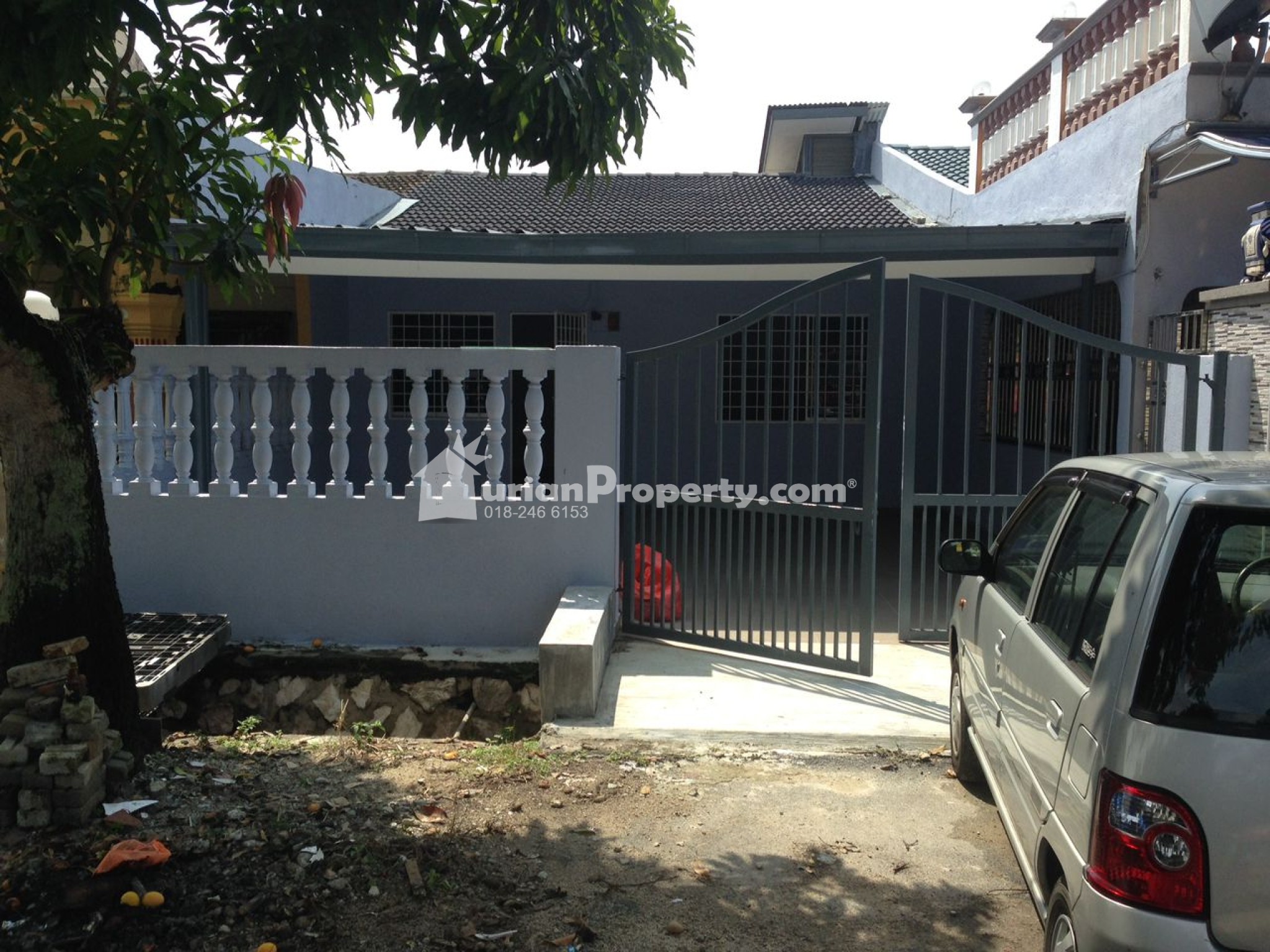 Terrace House For Rent at Taman Desa Jaya