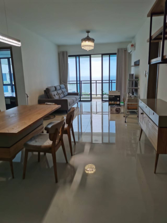 Condo For Sale at Forest City