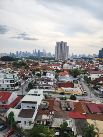 Condo For Sale at Genting Court