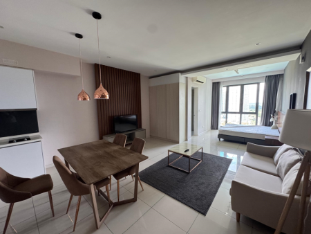 Condo For Sale at The Elysia Park Residence